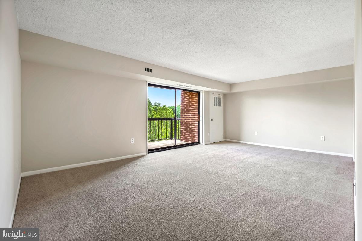 200 N PICKETT STREET 509