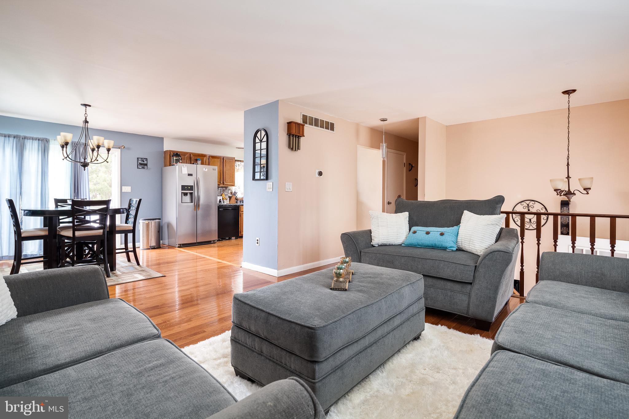 WINDSOR MILL - Residential