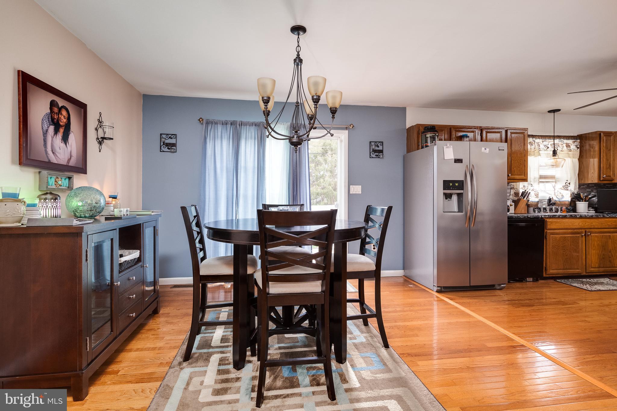 WINDSOR MILL - Residential