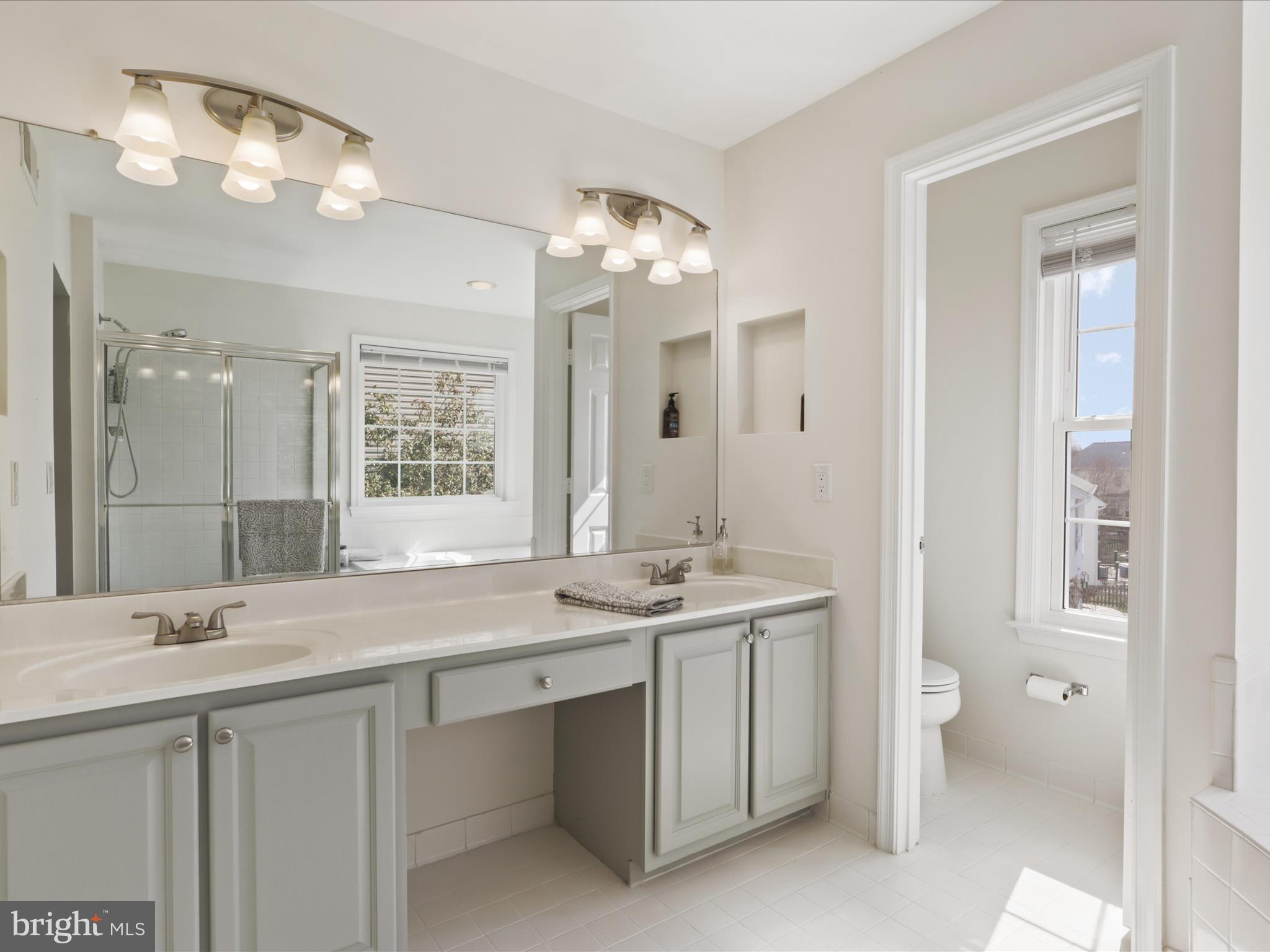 KINGSBROOKE - Residential