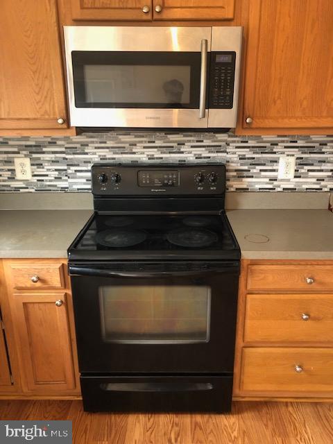 MADISON EDINBURG - Residential