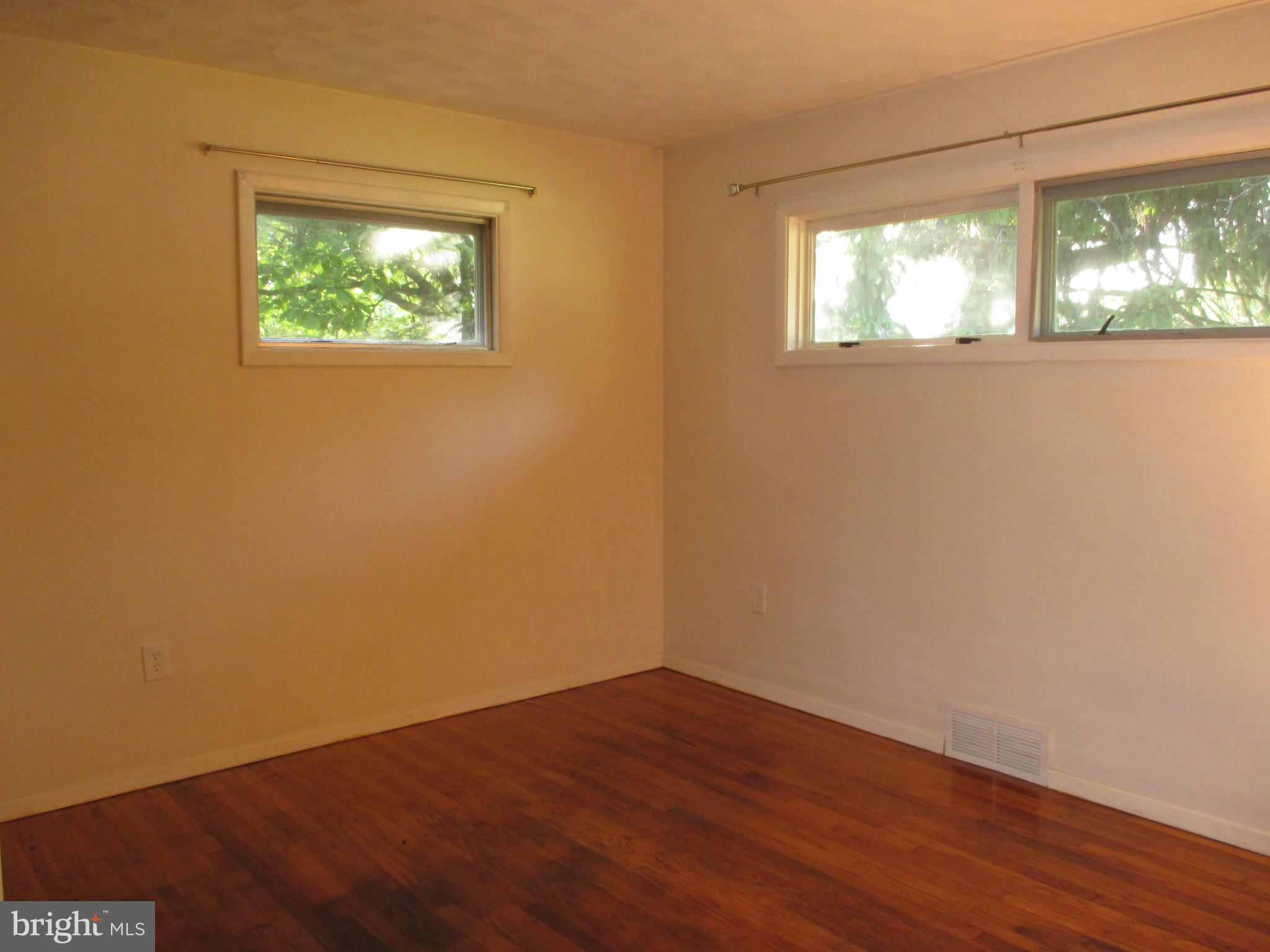 SPRINGETTSBURY TWP - Residential