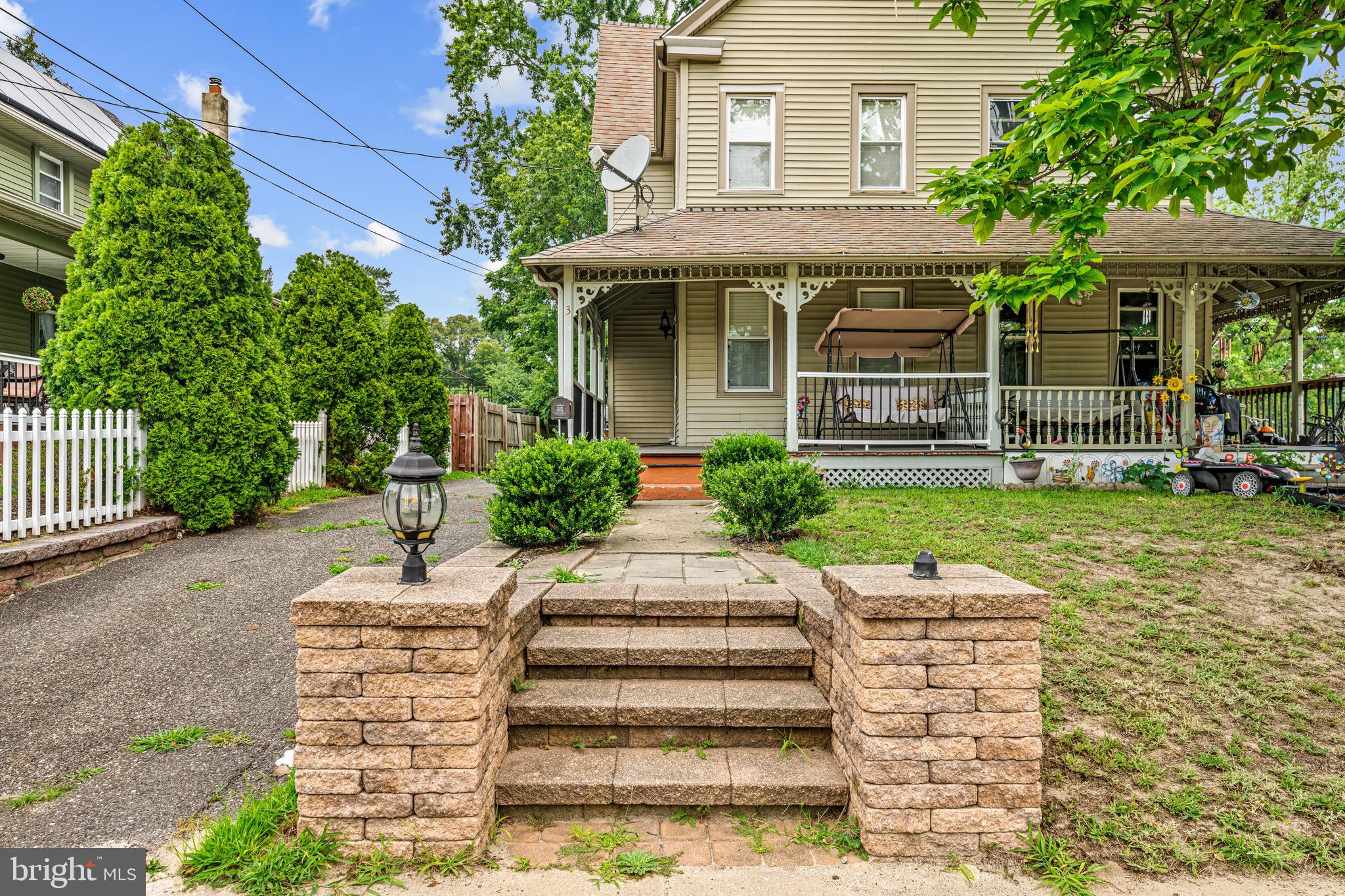 3 CHEWS LANDING ROAD