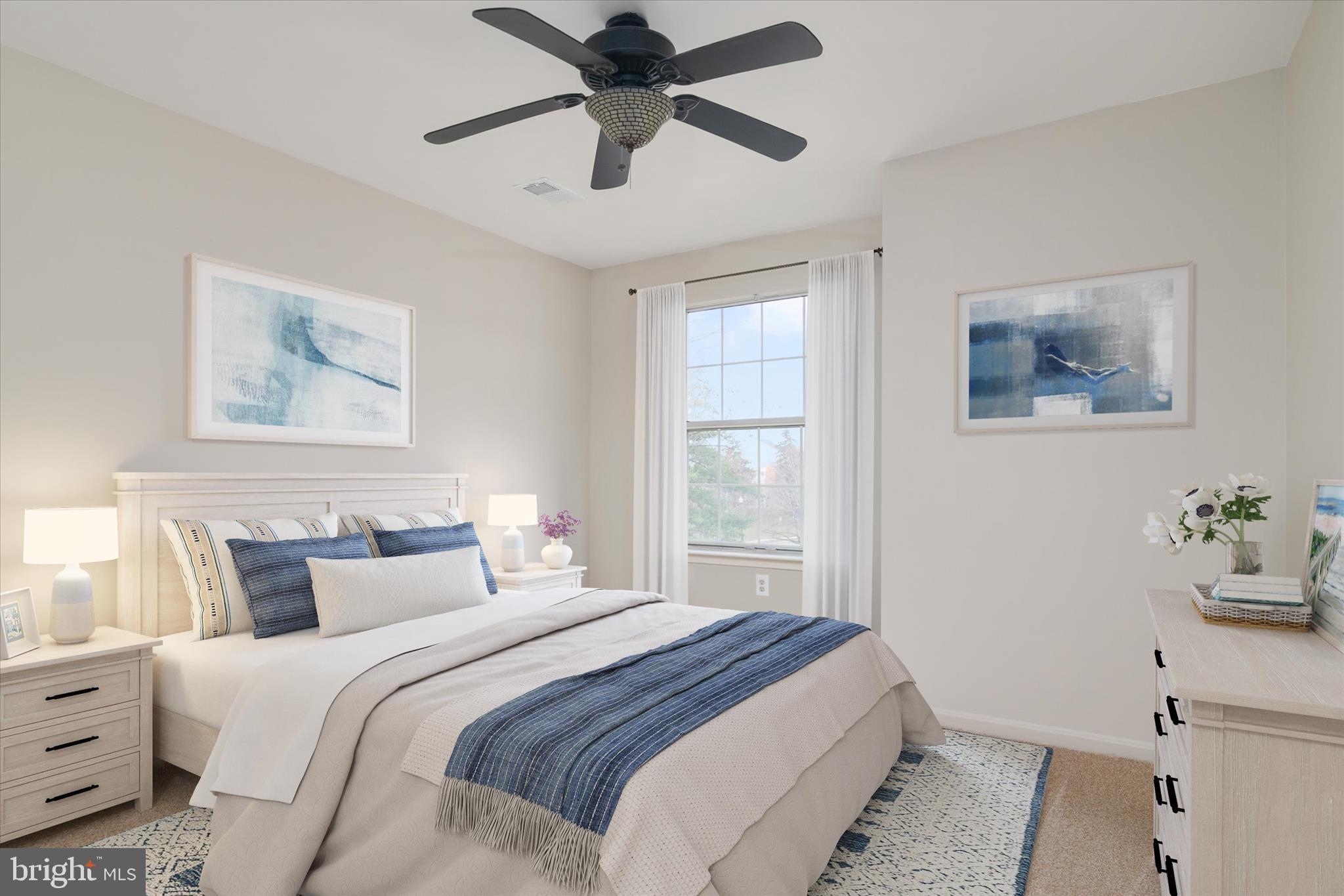 CROMWELL FOUNTAIN - Residential