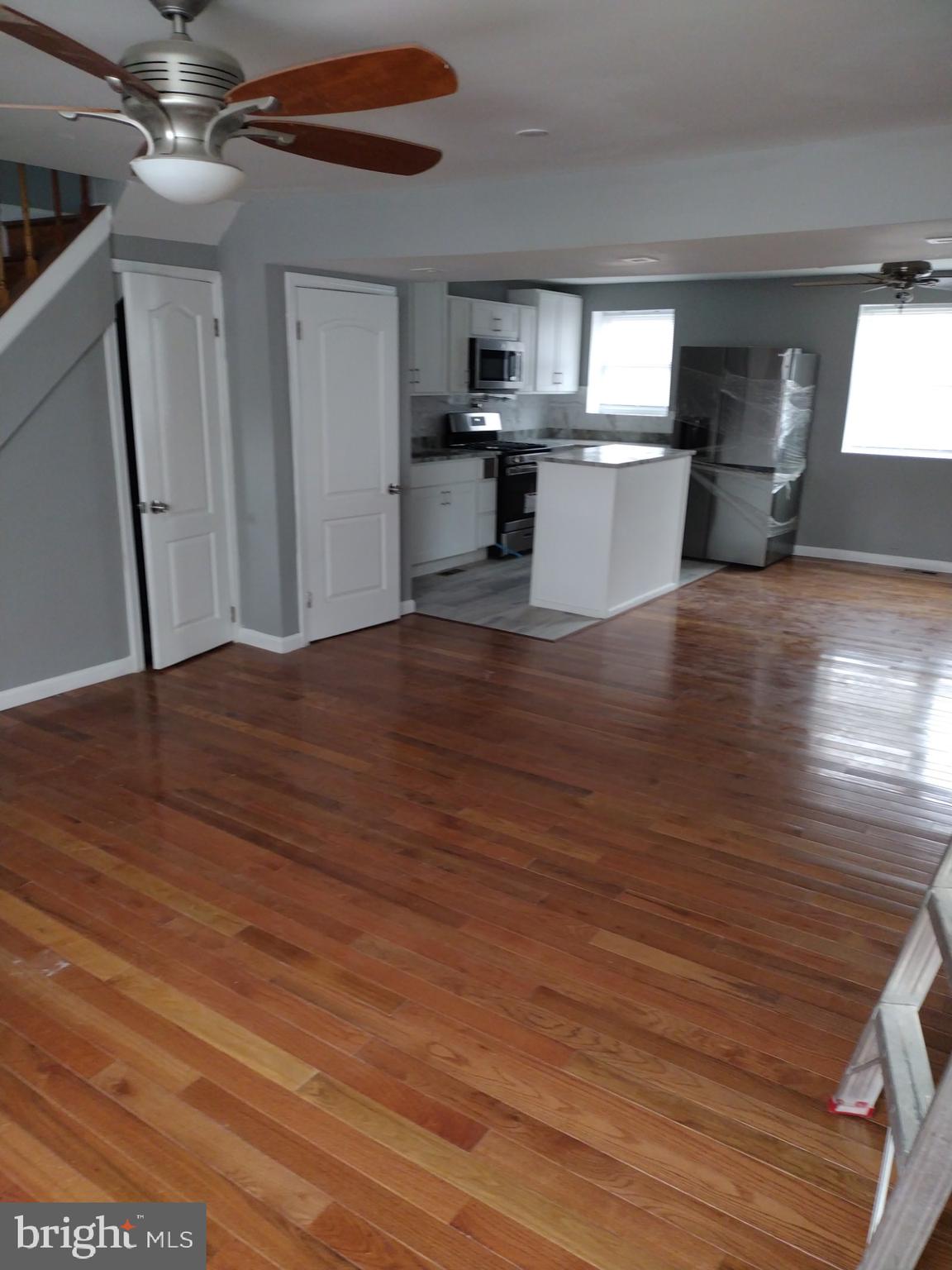 EAST BALTIMORE MIDWAY - Residential