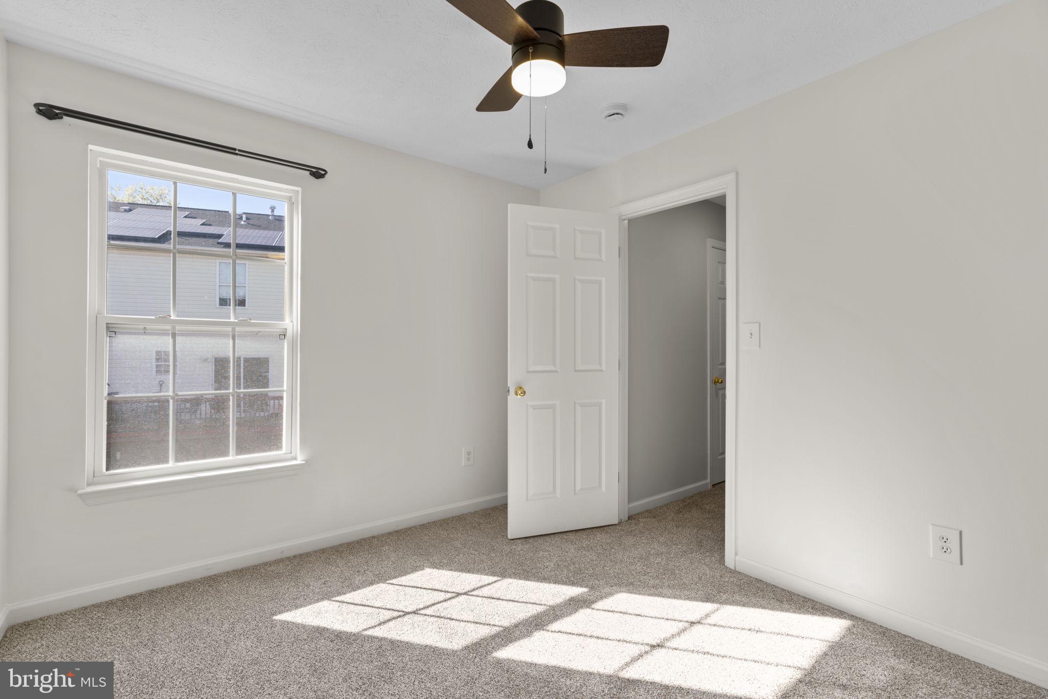 DEER RUN AT MAYFIELD - Residential