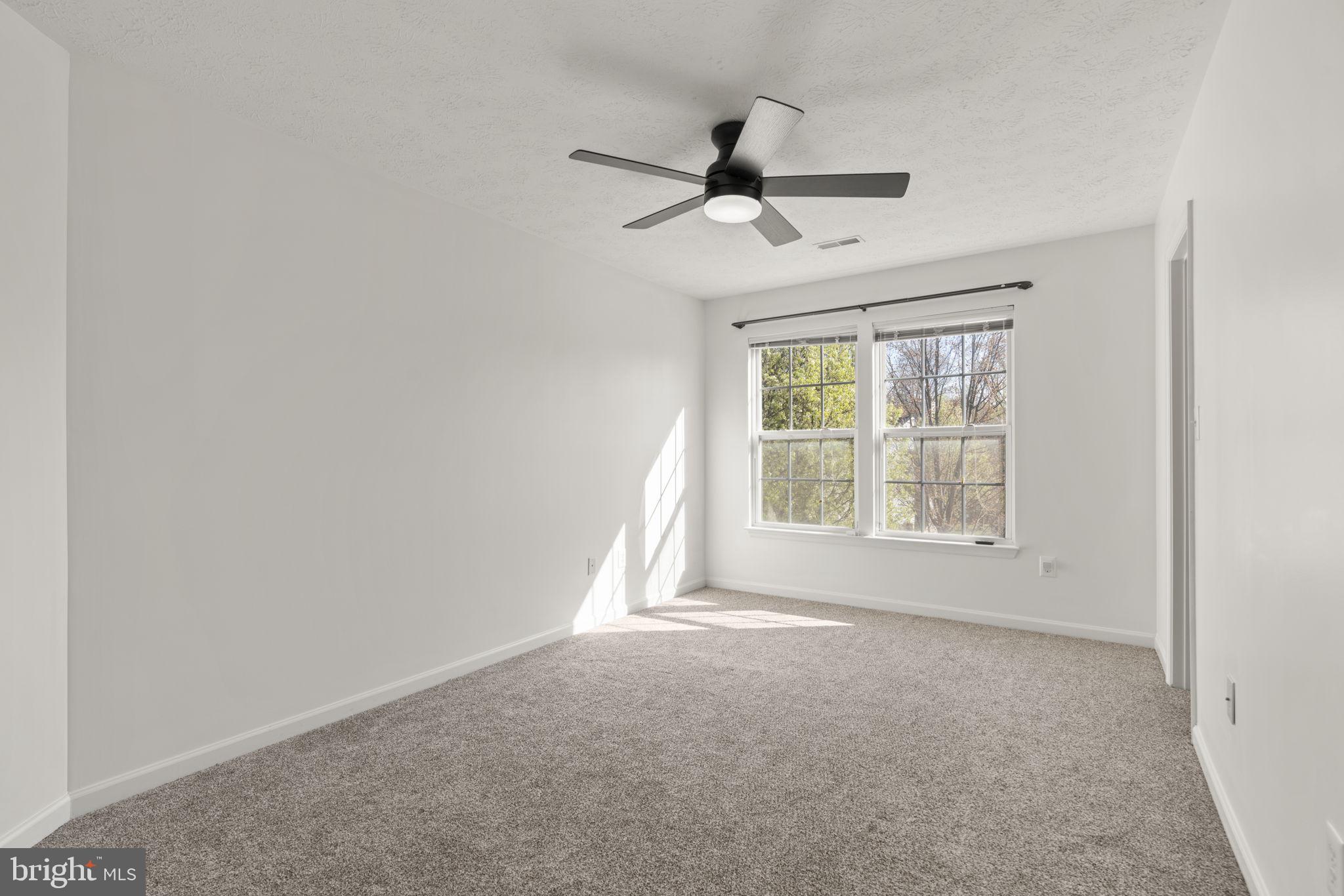 DEER RUN AT MAYFIELD - Residential