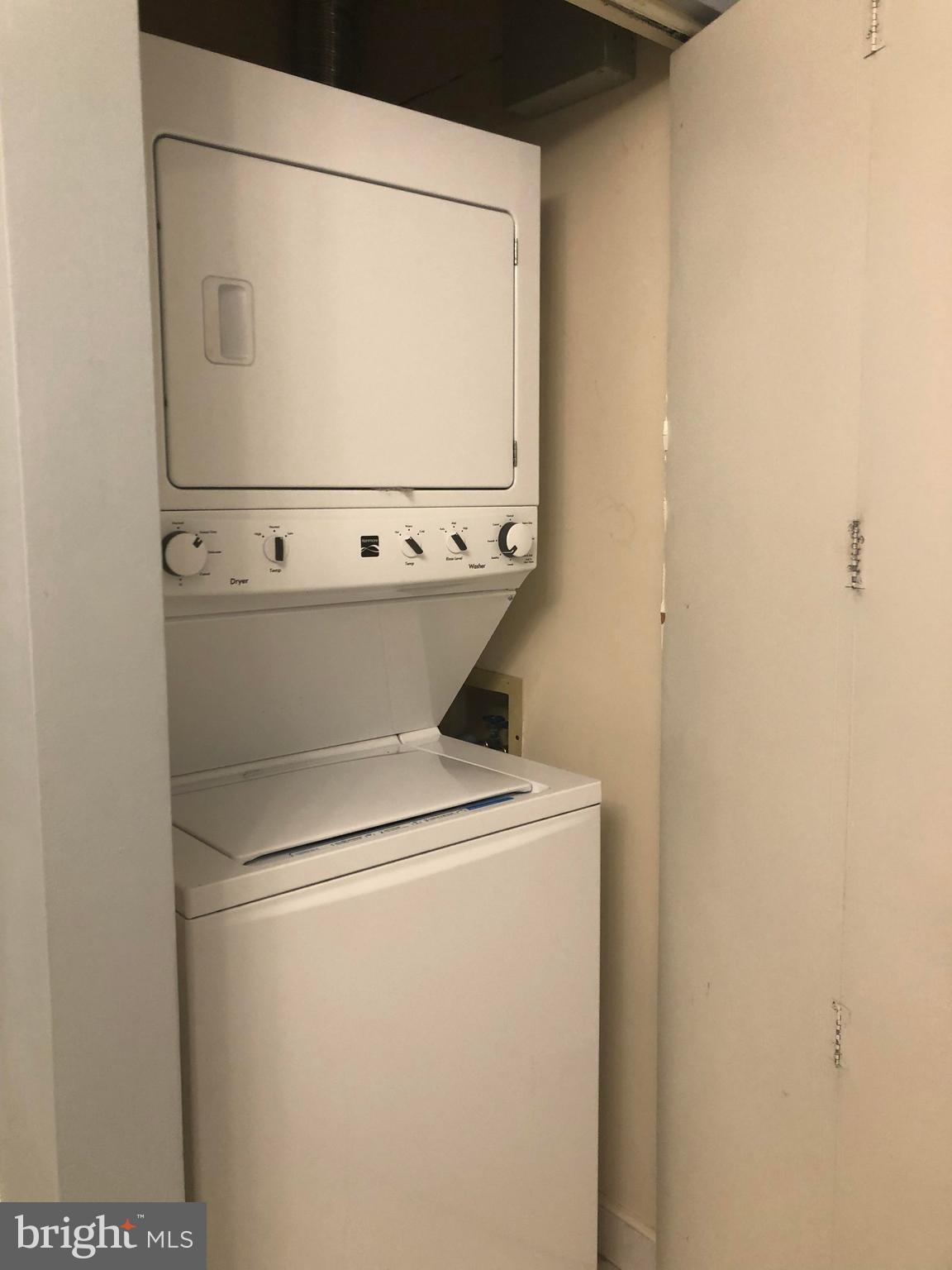 WORLDGATE CONDO - Residential Lease