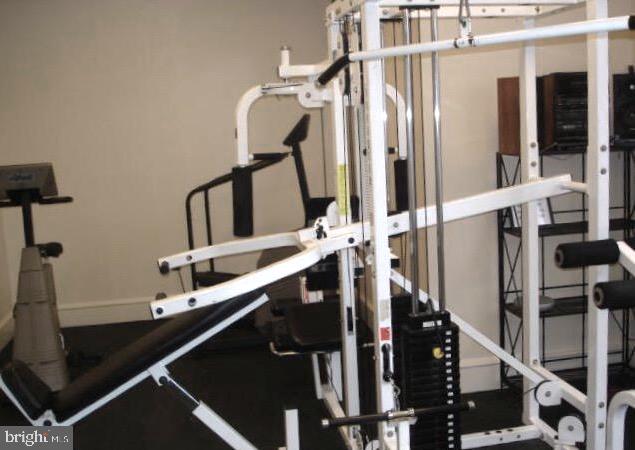 WORLDGATE CONDO - Residential Lease