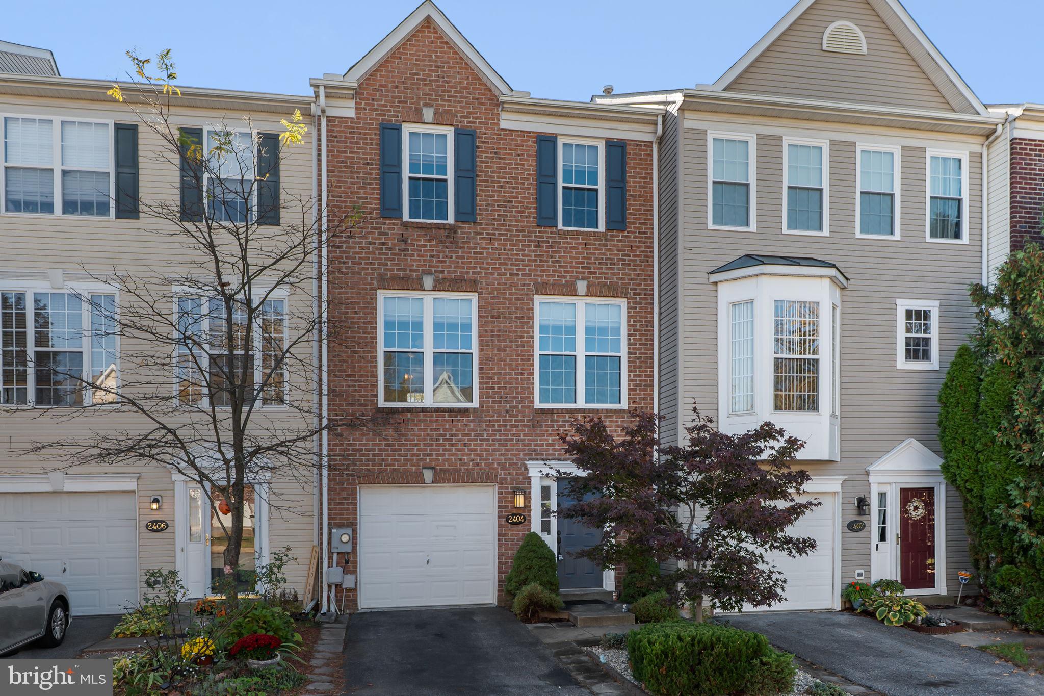 WHITTIER POND - Residential