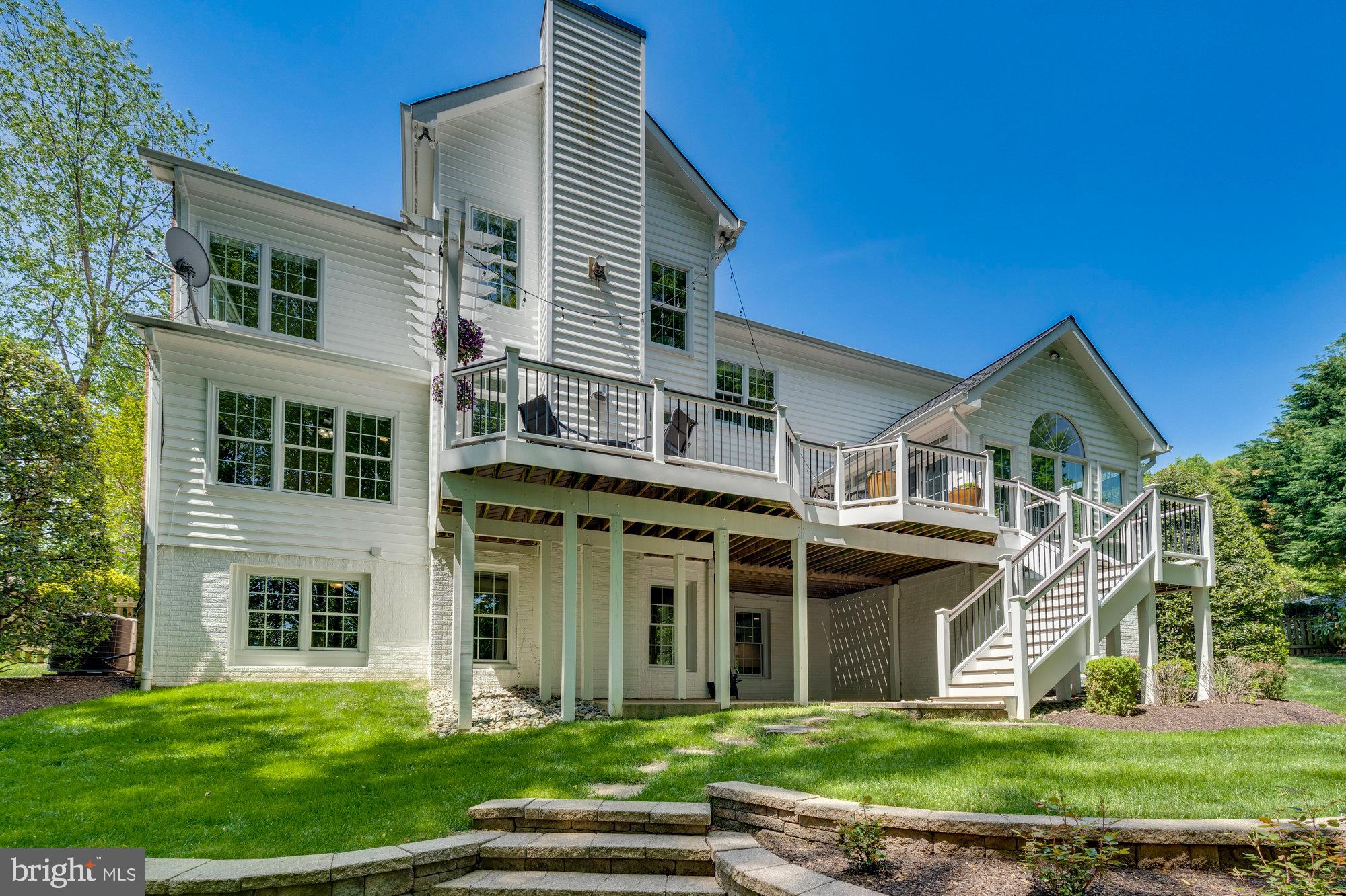 MANORS AT WOLF TRAP - Residential