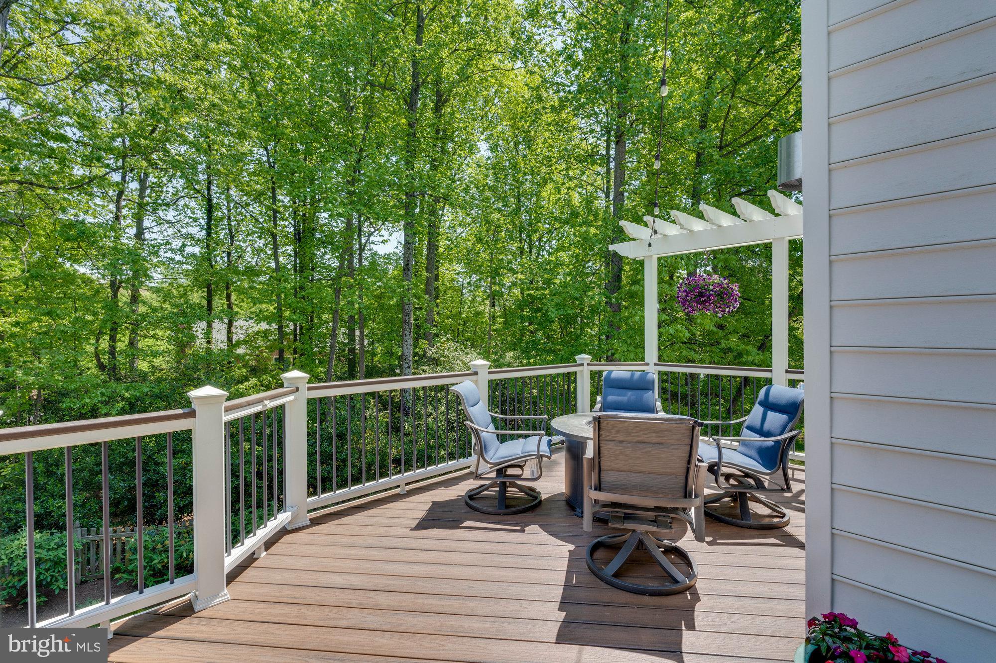 MANORS AT WOLF TRAP - Residential