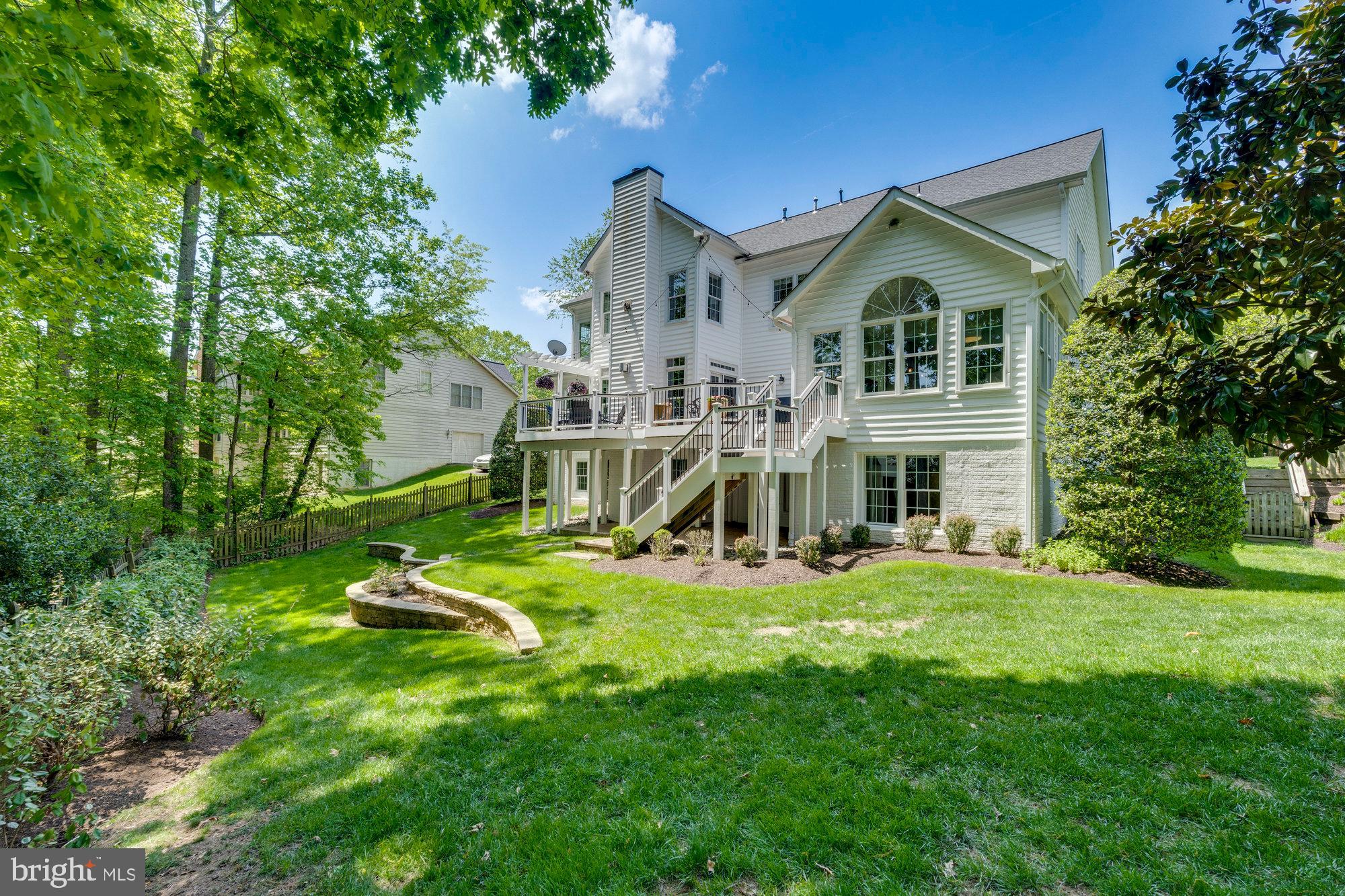 MANORS AT WOLF TRAP - Residential