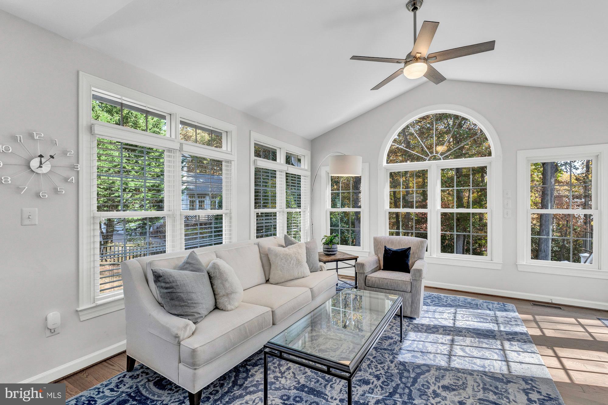 MANORS AT WOLF TRAP - Residential