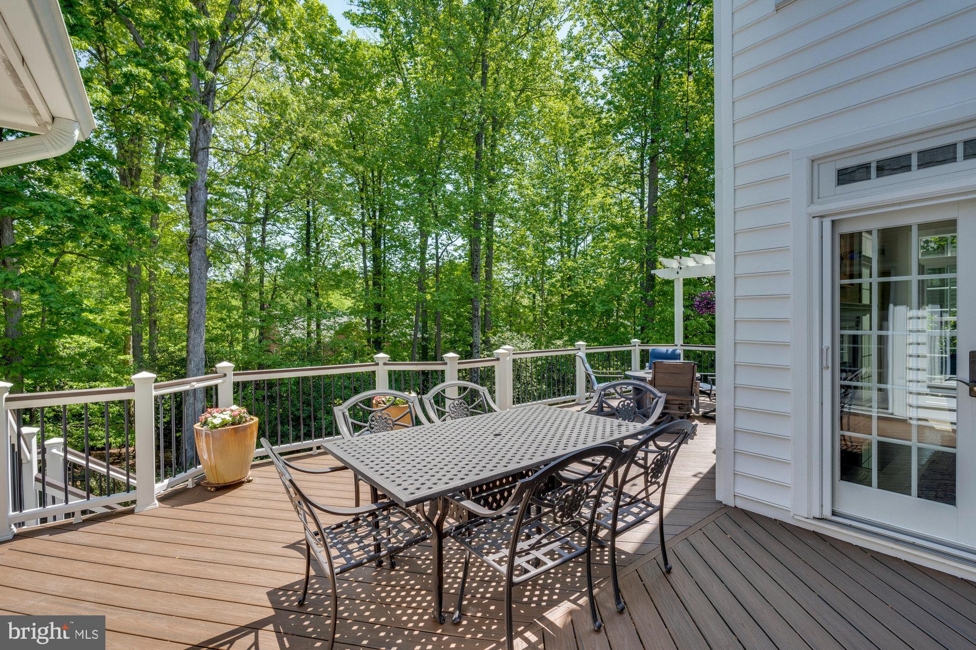 MANORS AT WOLF TRAP - Residential