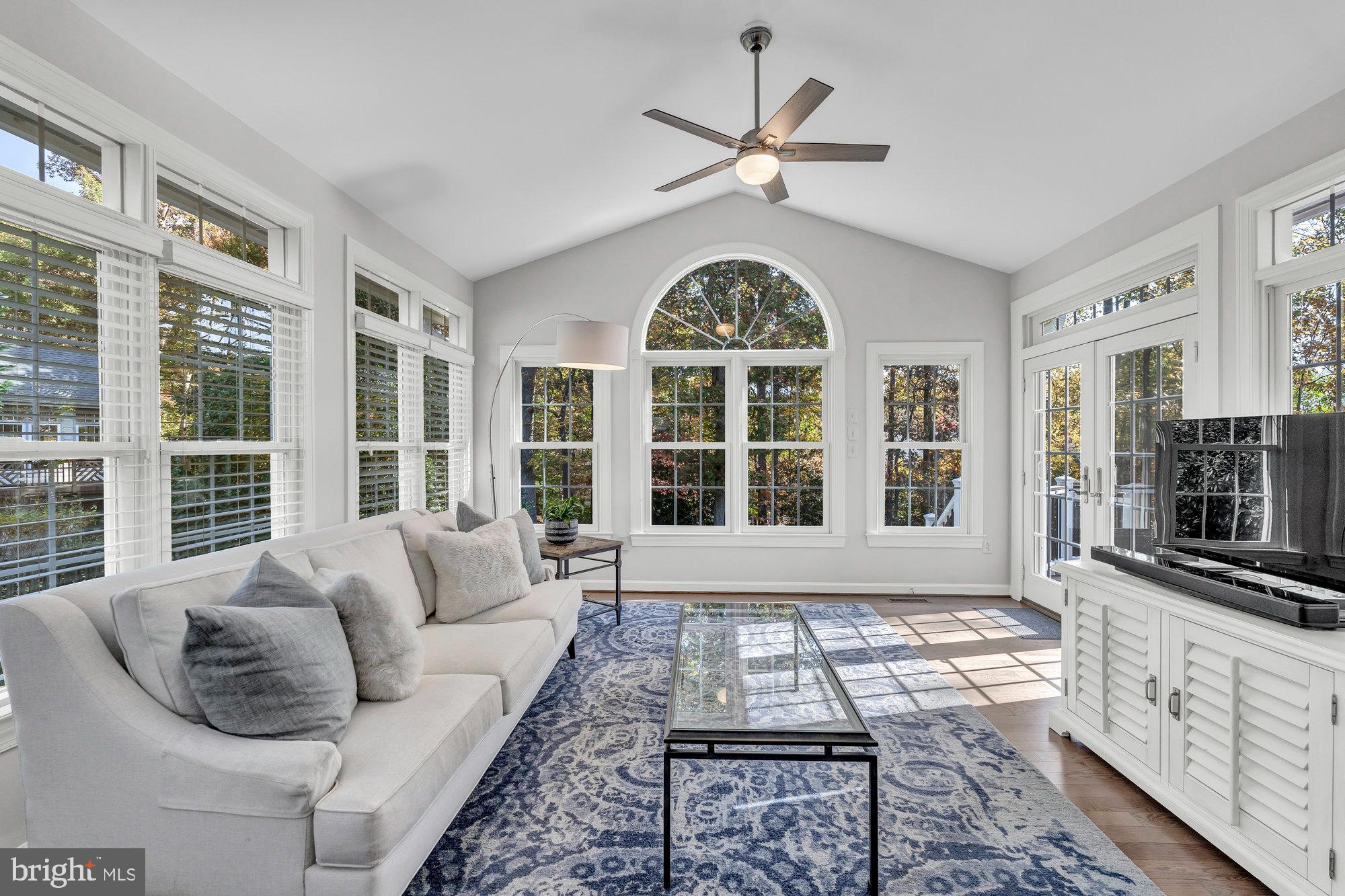 MANORS AT WOLF TRAP - Residential