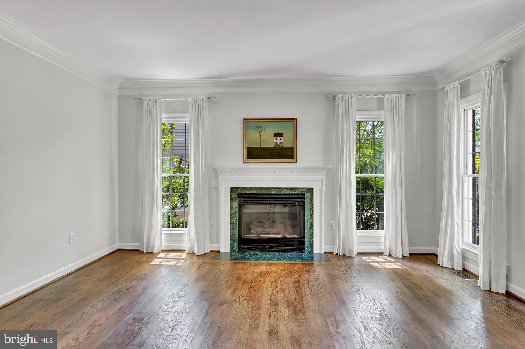 MANORS AT WOLF TRAP - Residential