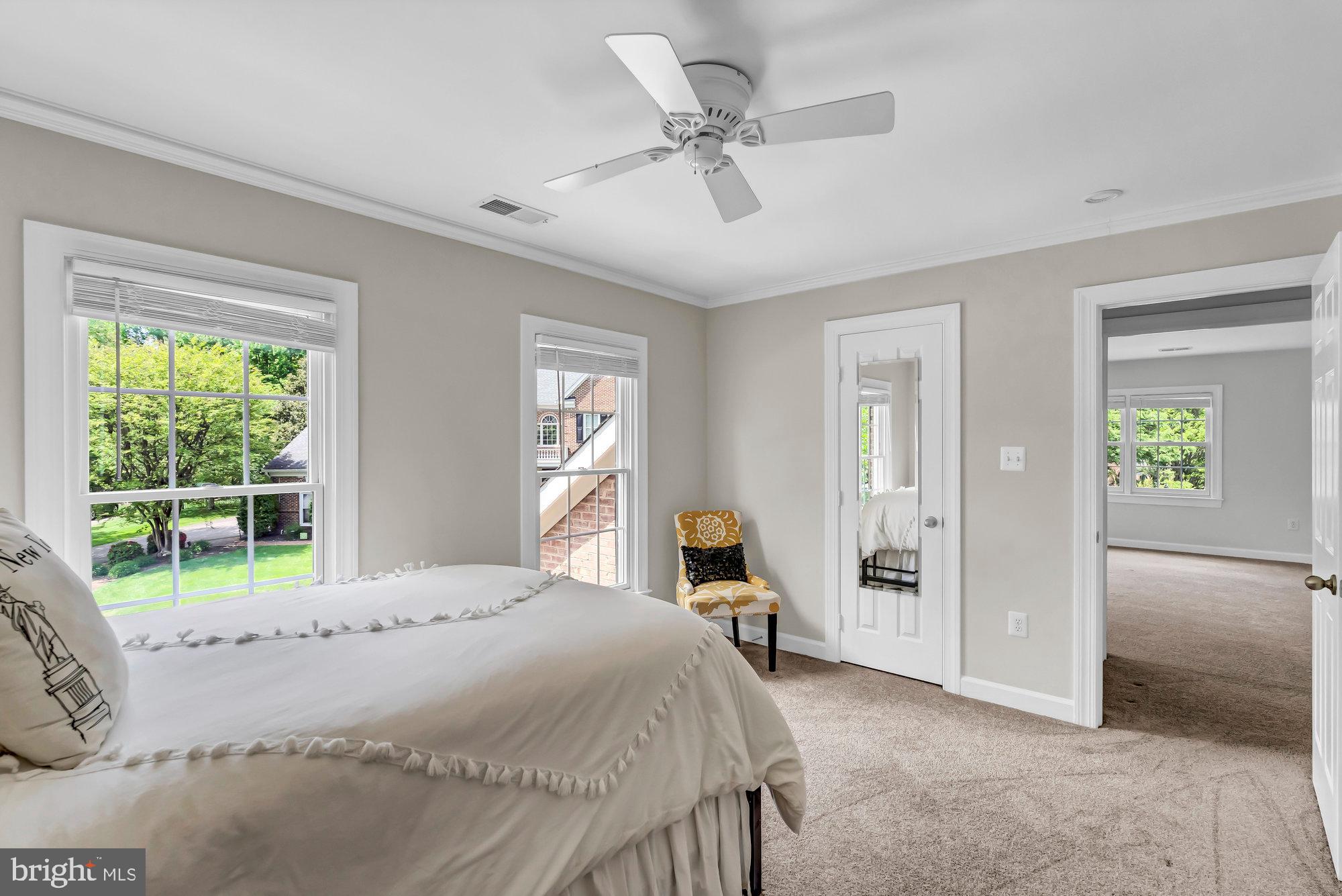 MANORS AT WOLF TRAP - Residential