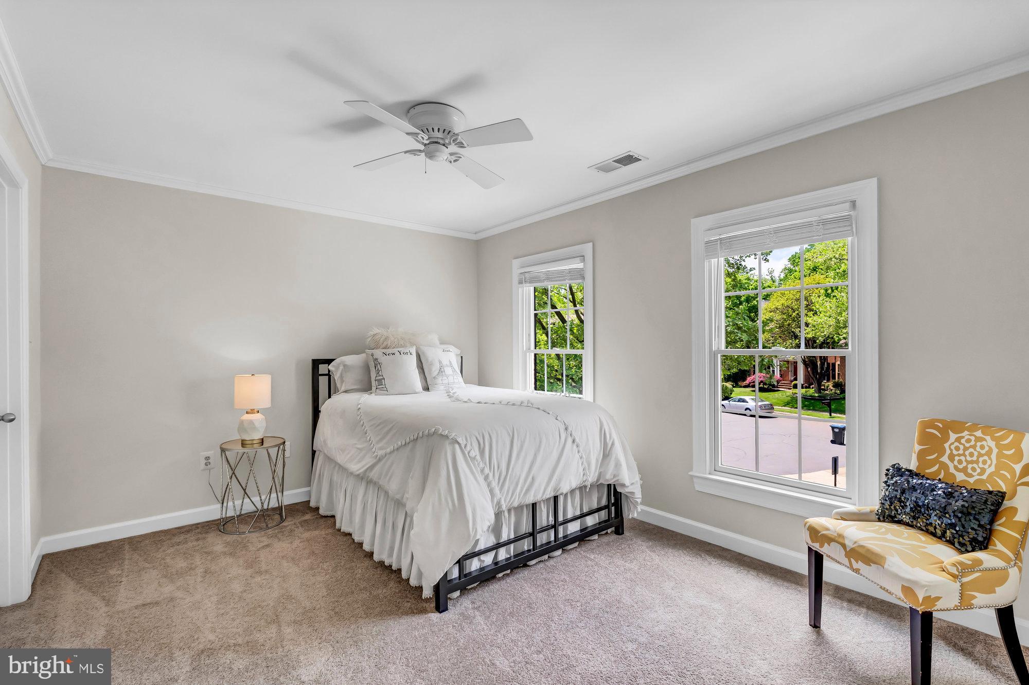 MANORS AT WOLF TRAP - Residential