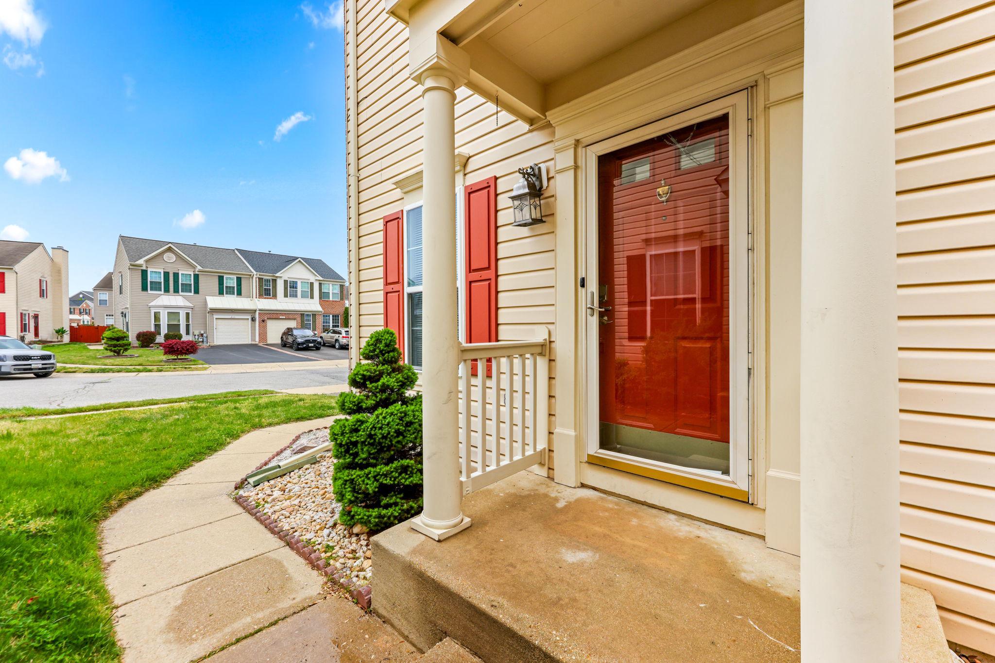 210 EISENHOWER COURT