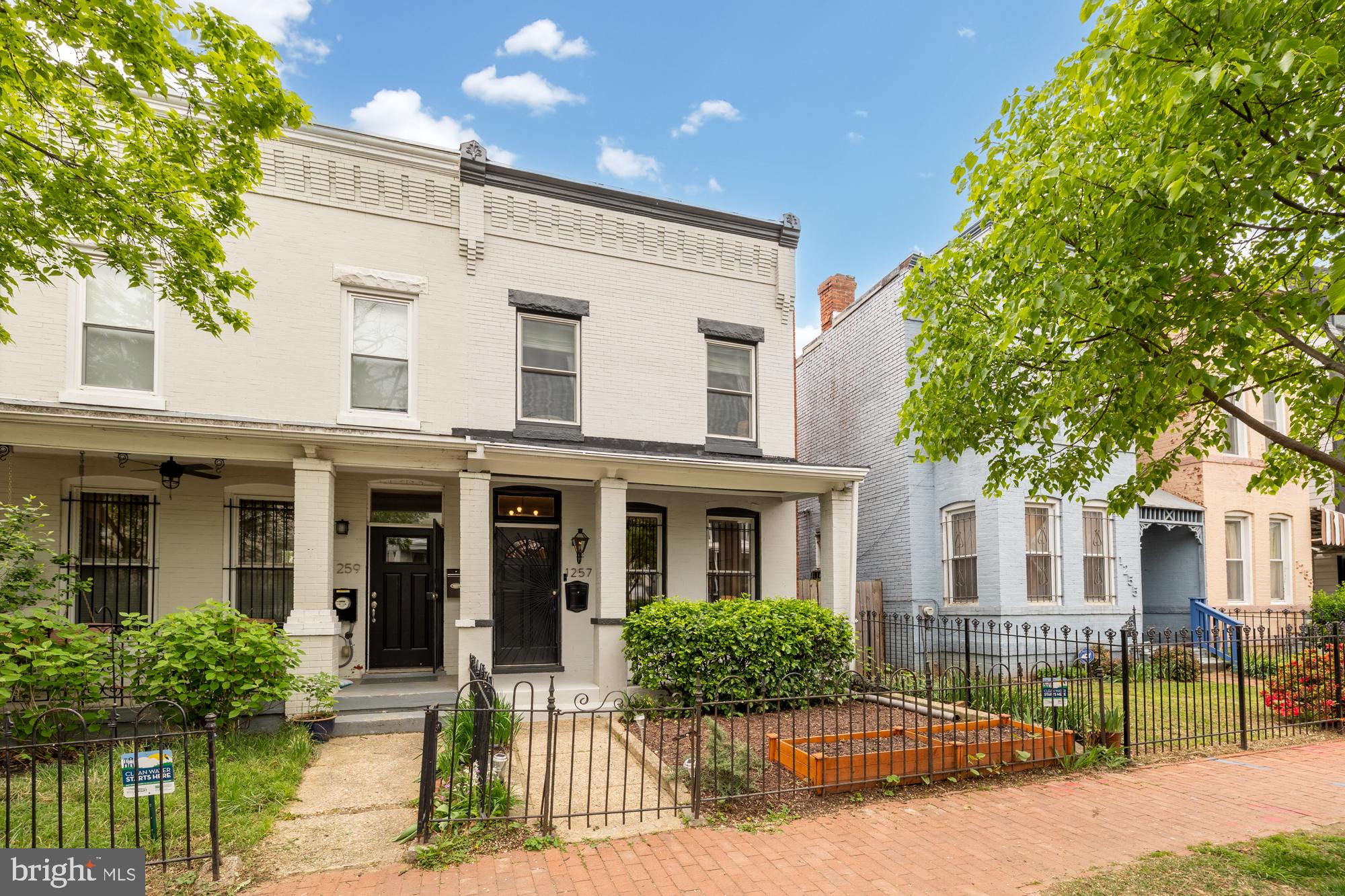 1257 MORSE STREET NE