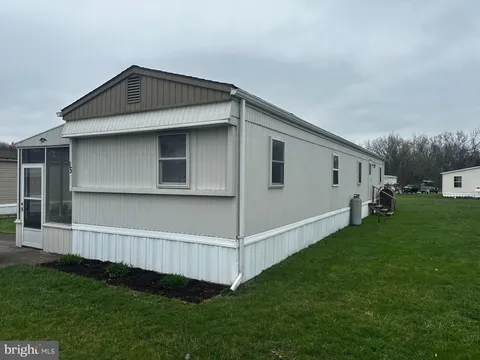 MLS: PADA2044112