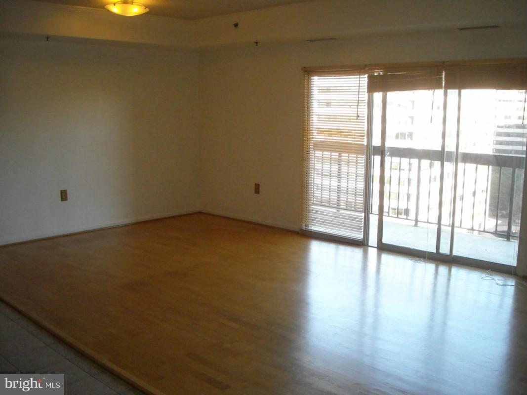 BELLA VISTA - Residential Lease
