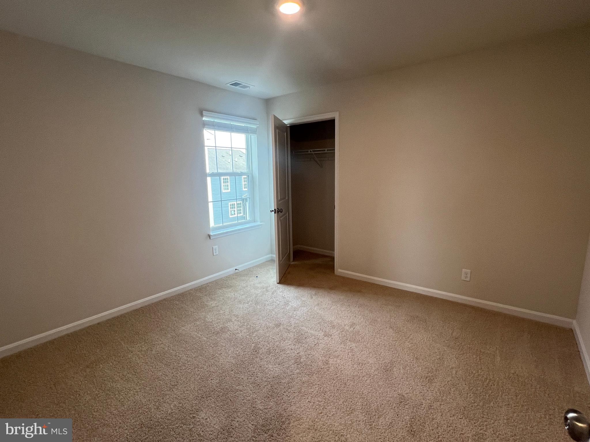 RETREAT AT WINDING CREEK - Residential Lease