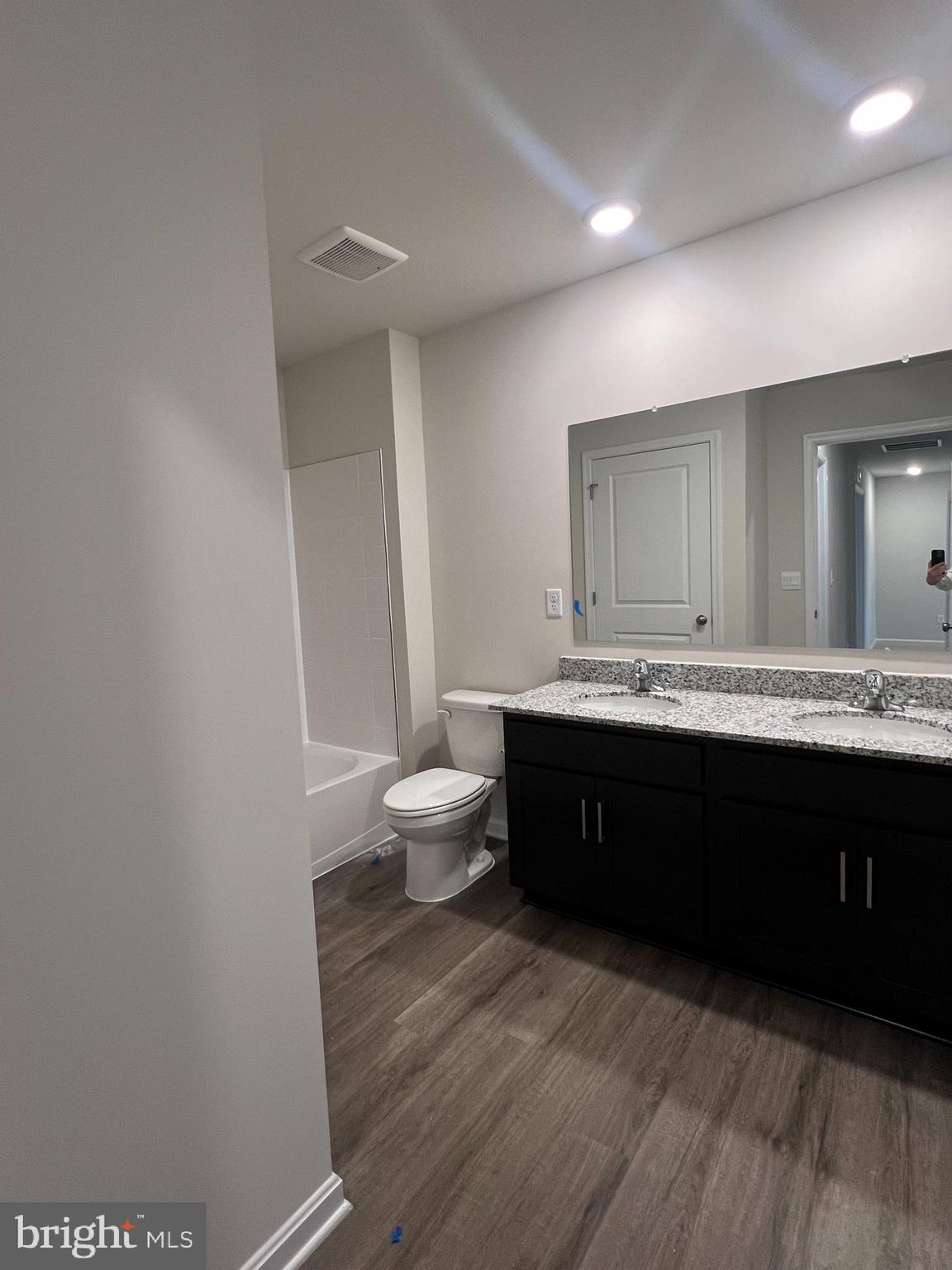 RETREAT AT WINDING CREEK - Residential Lease