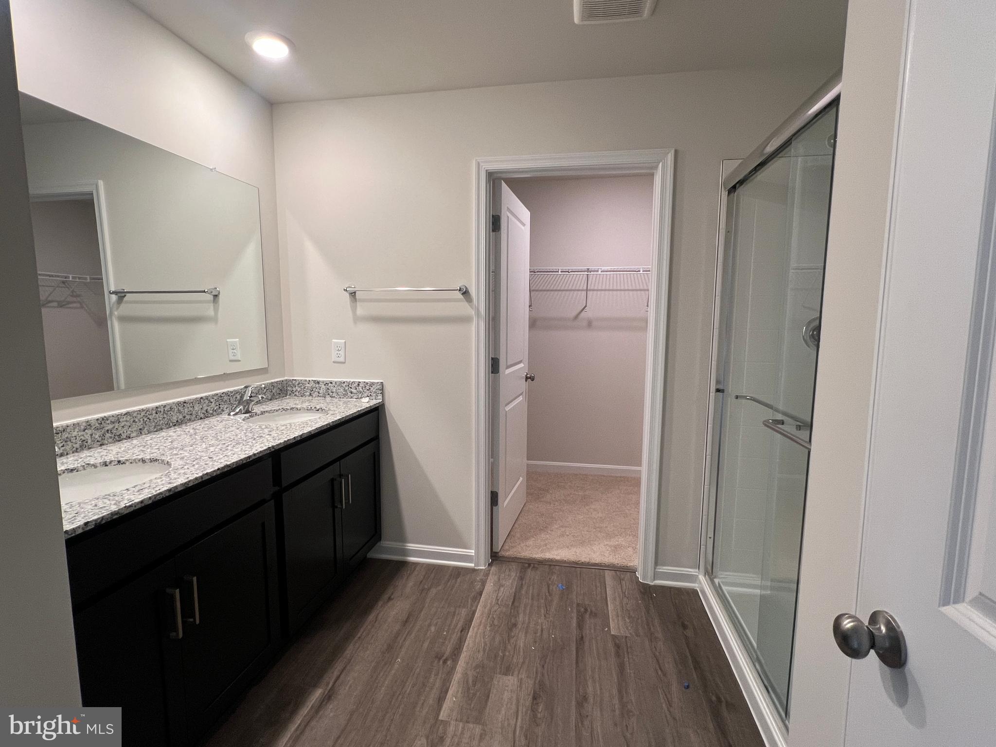 RETREAT AT WINDING CREEK - Residential Lease