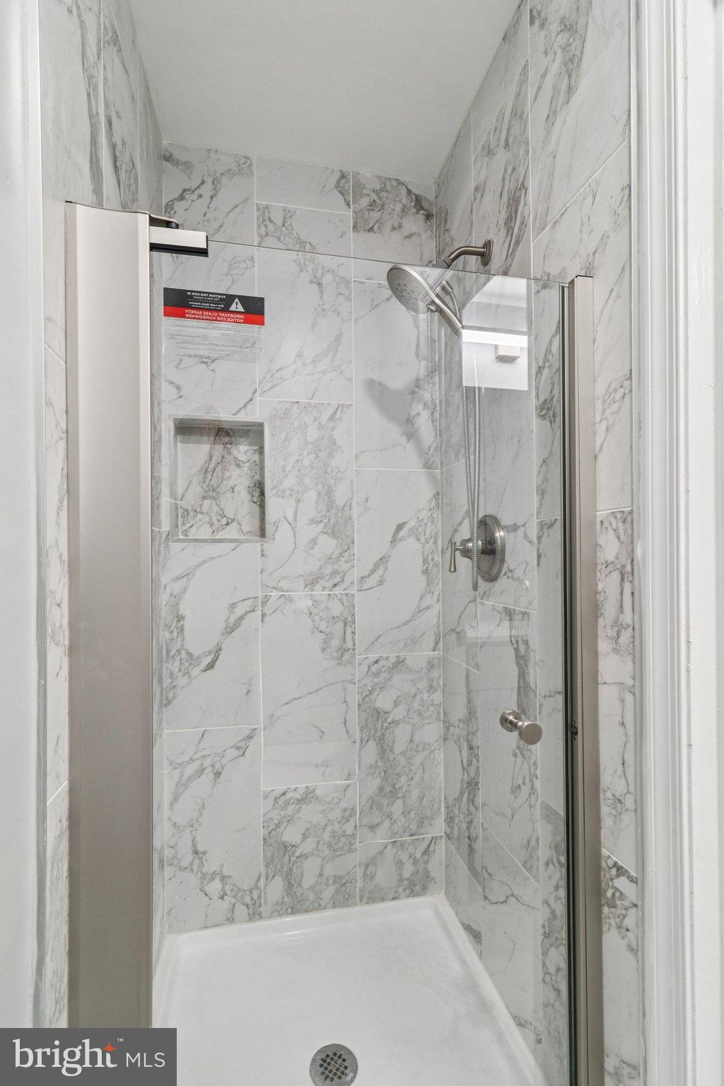 WESTLAKE VILLAGE - Residential