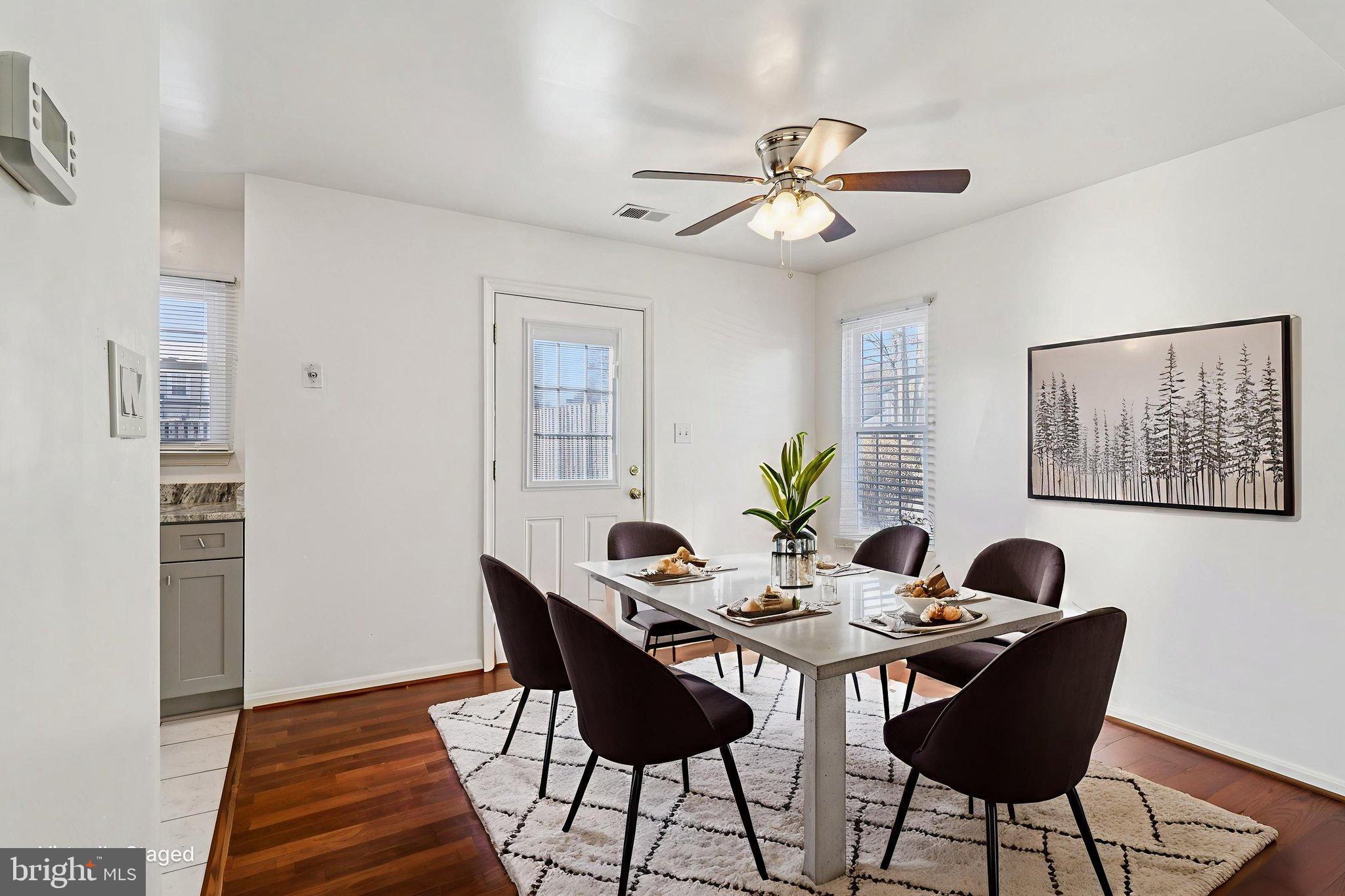 WESTLAKE VILLAGE - Residential