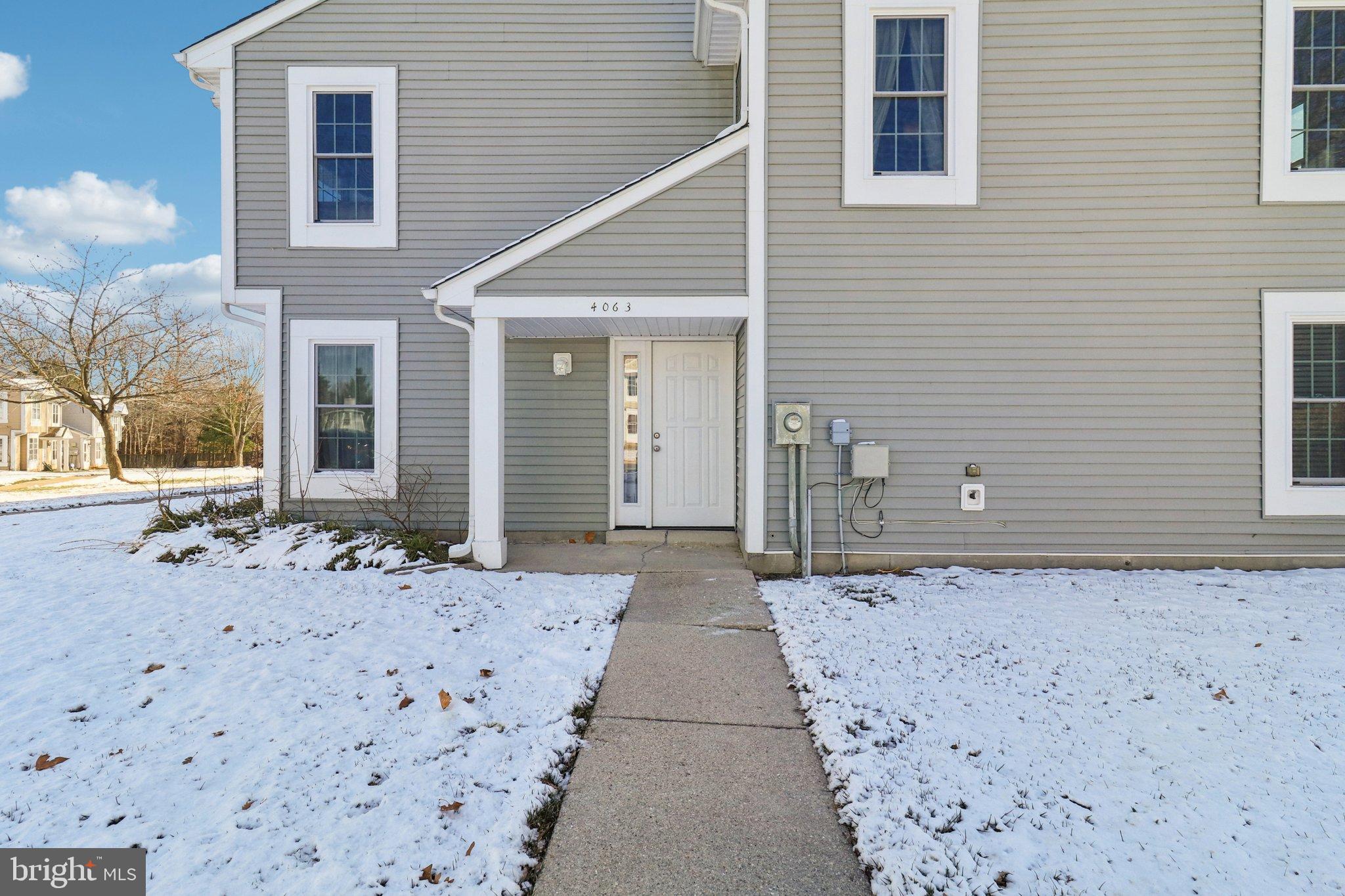 WESTLAKE VILLAGE - Residential