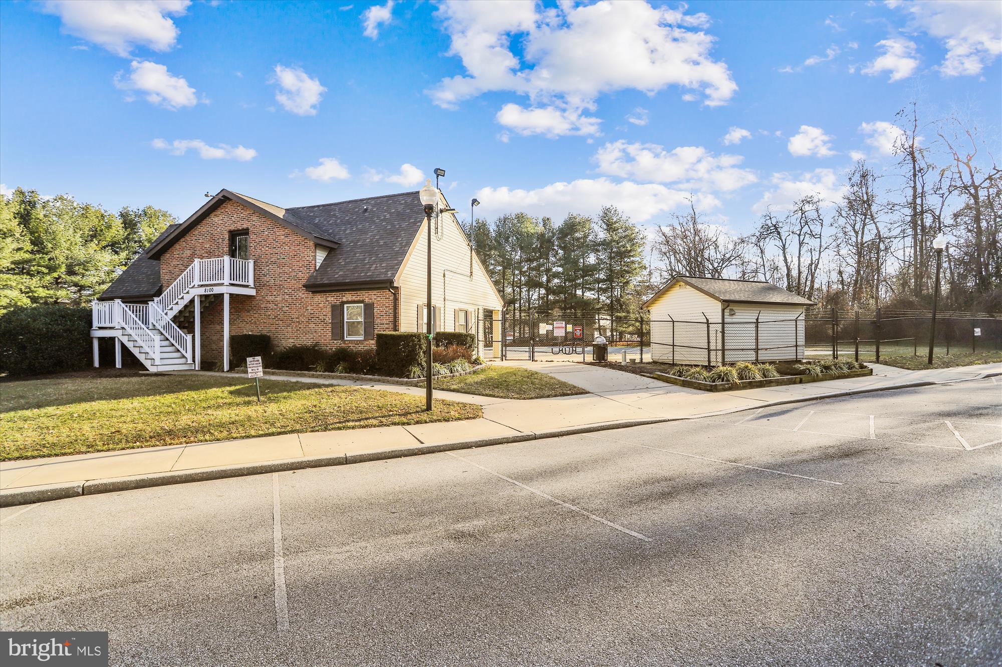 CHESTERFIELD - Residential