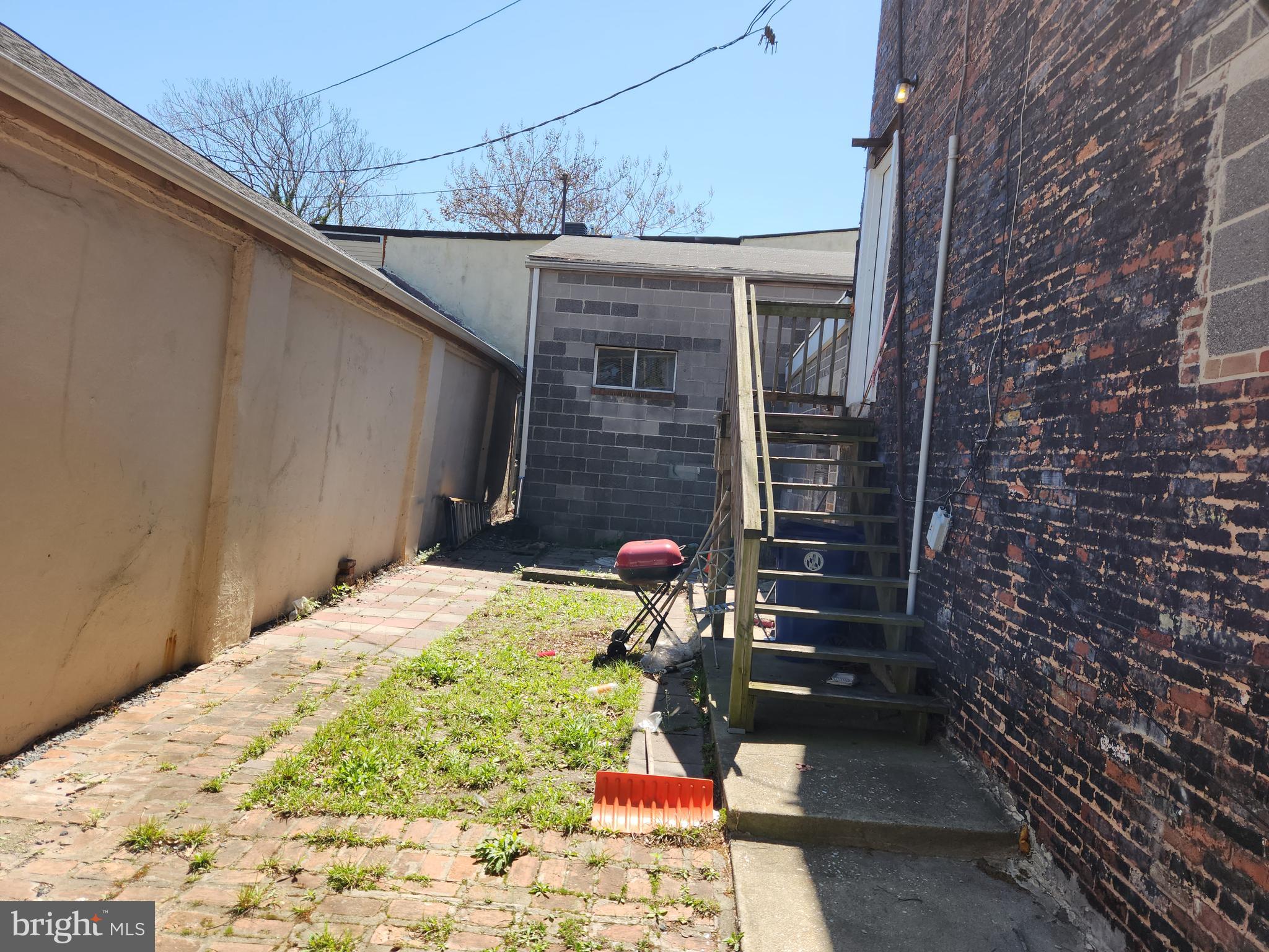 MCELDERRY PARK - Residential