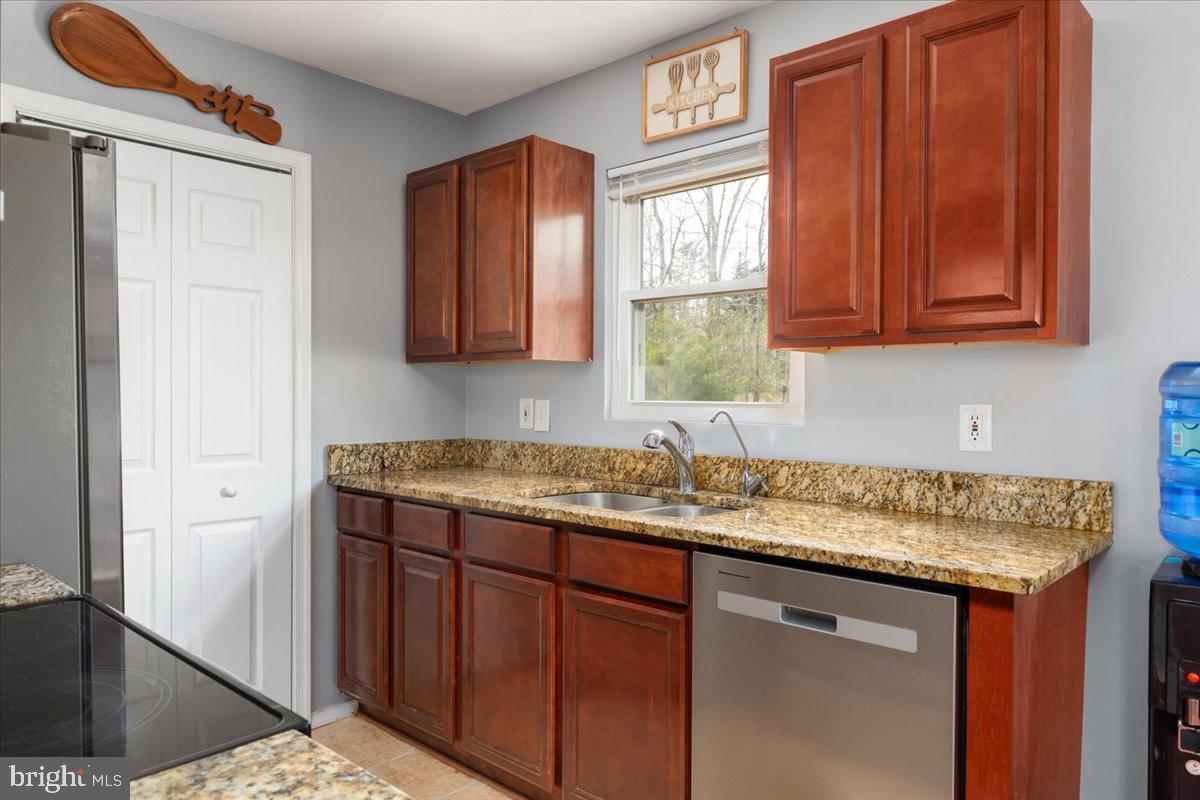 LAKE OF THE WOODS - Residential