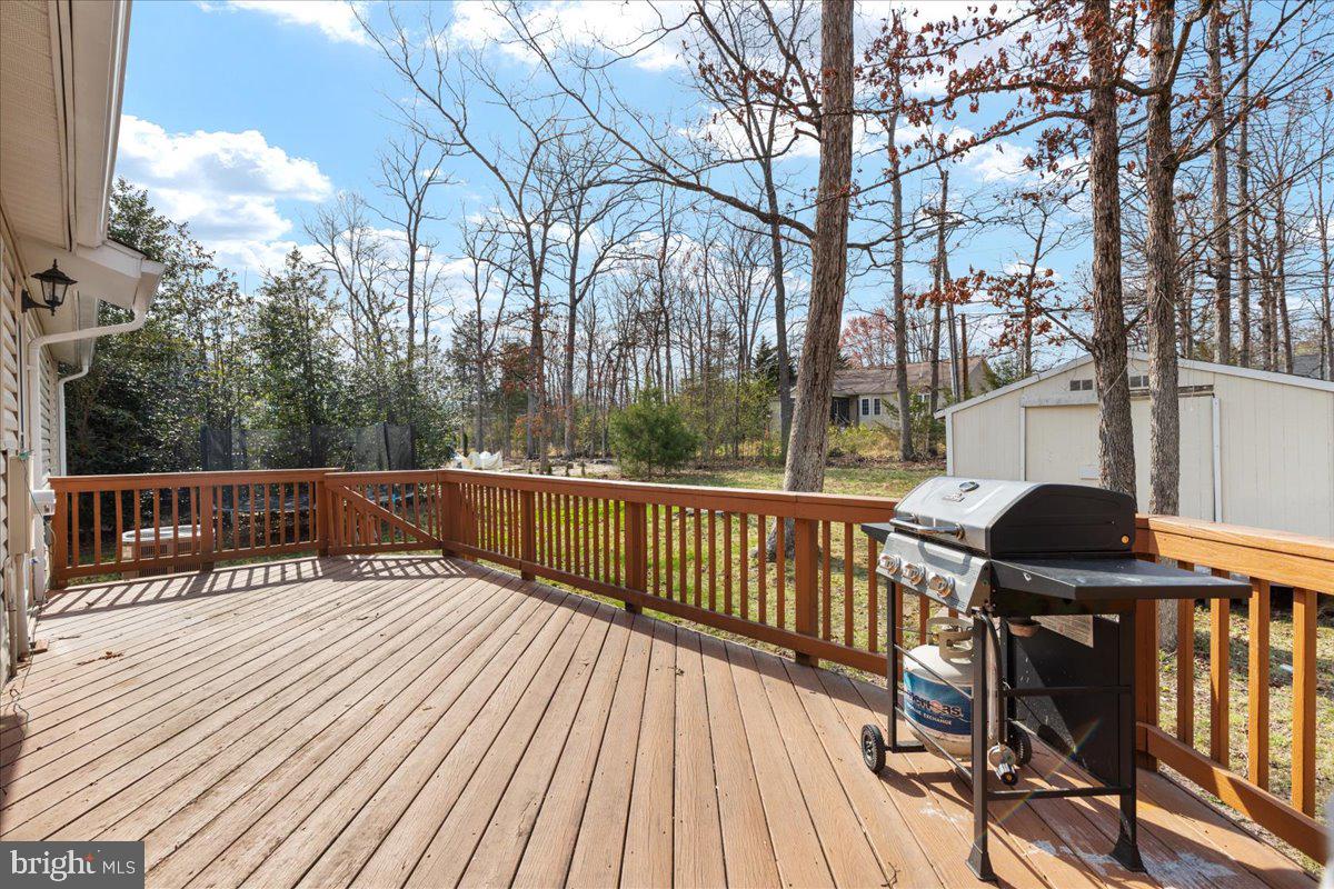 LAKE OF THE WOODS - Residential