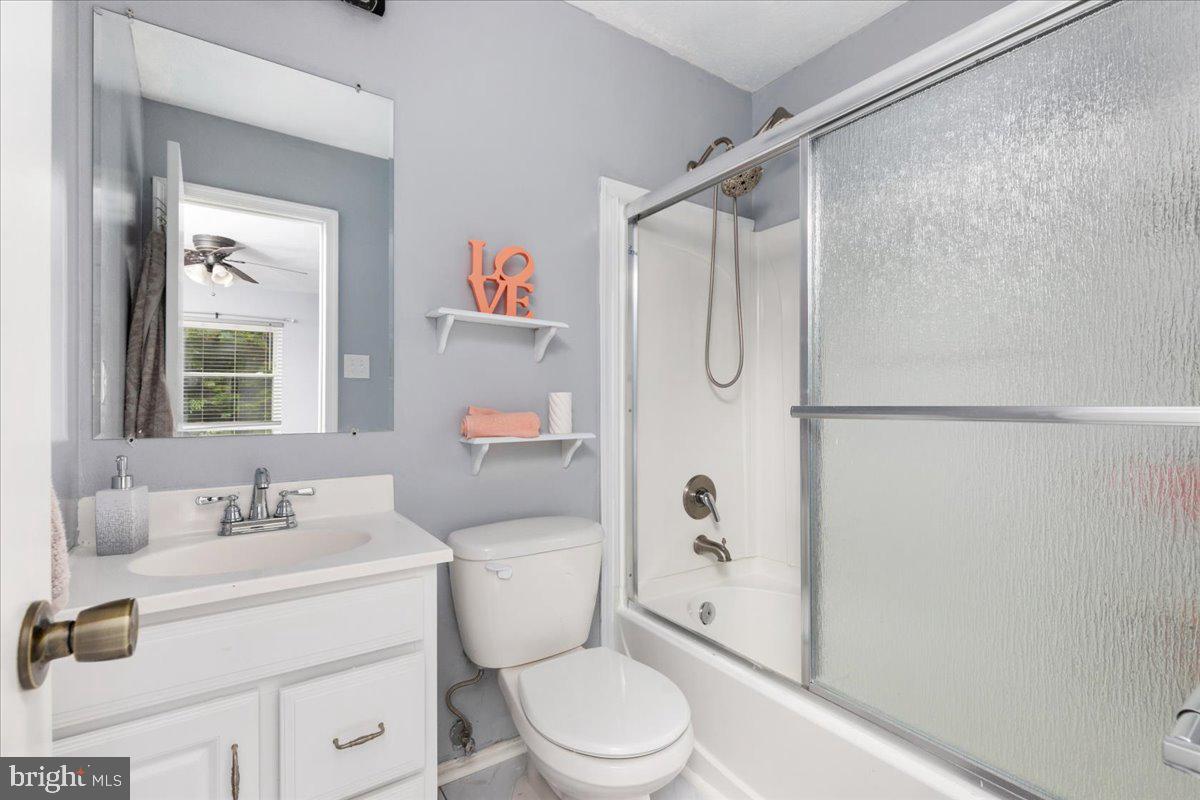 LAKE OF THE WOODS - Residential