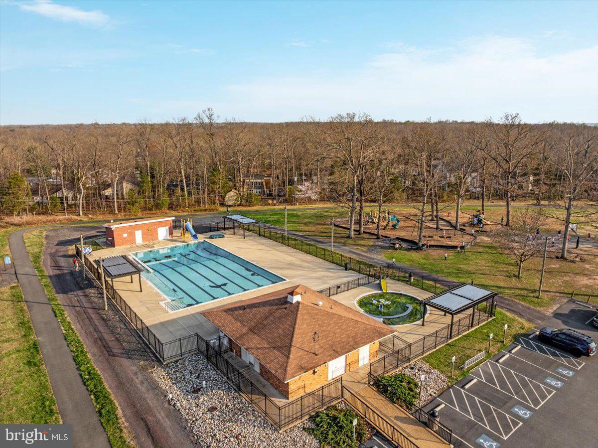 LAKE OF THE WOODS - Residential