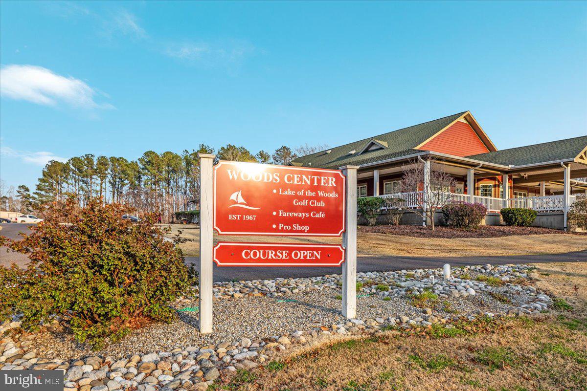 LAKE OF THE WOODS - Residential