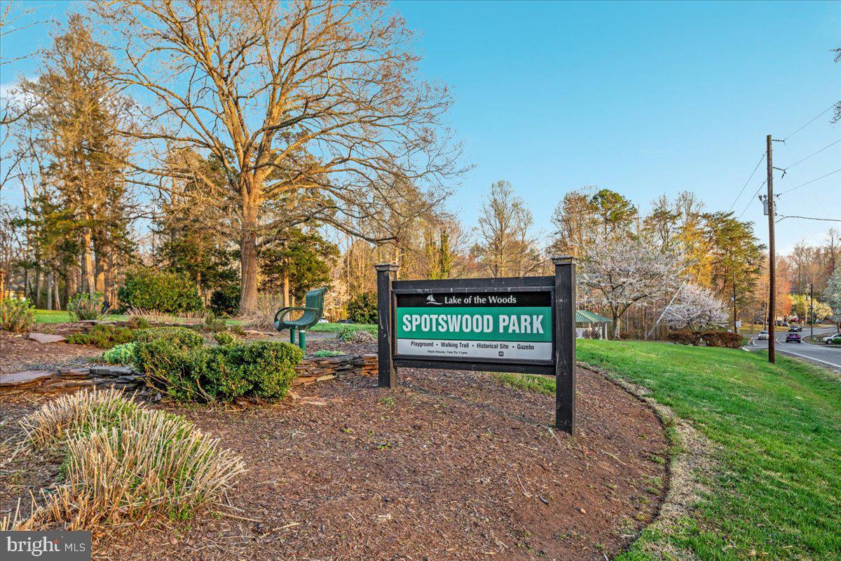 LAKE OF THE WOODS - Residential