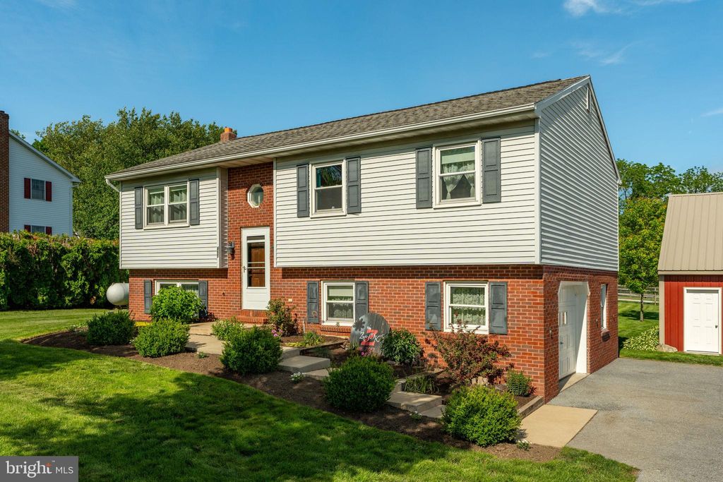 Photo of 457 Lynch Road, NEW HOLLAND, PA 17557 (MLS # PALA2072402)