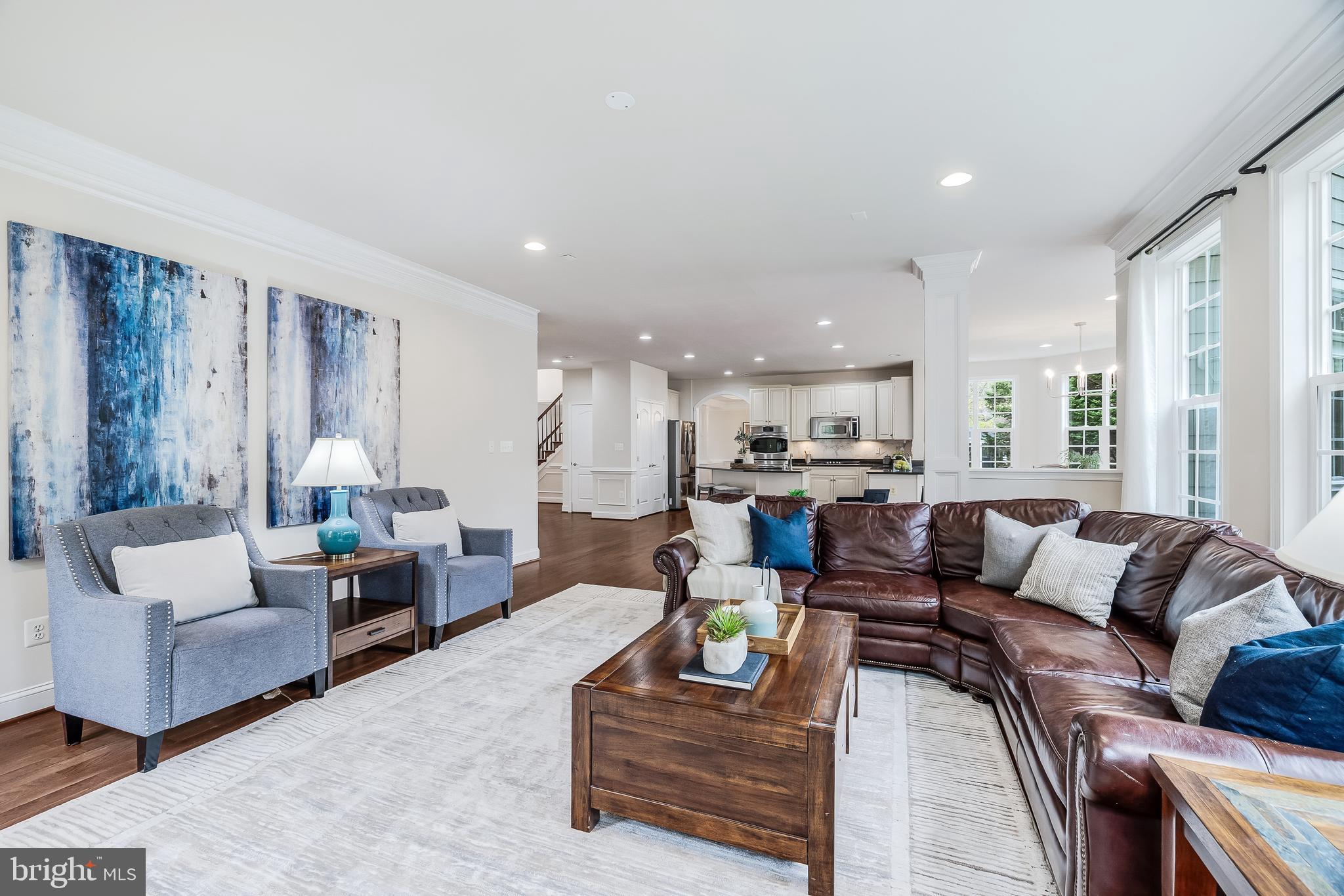 BEACON HILL - Residential