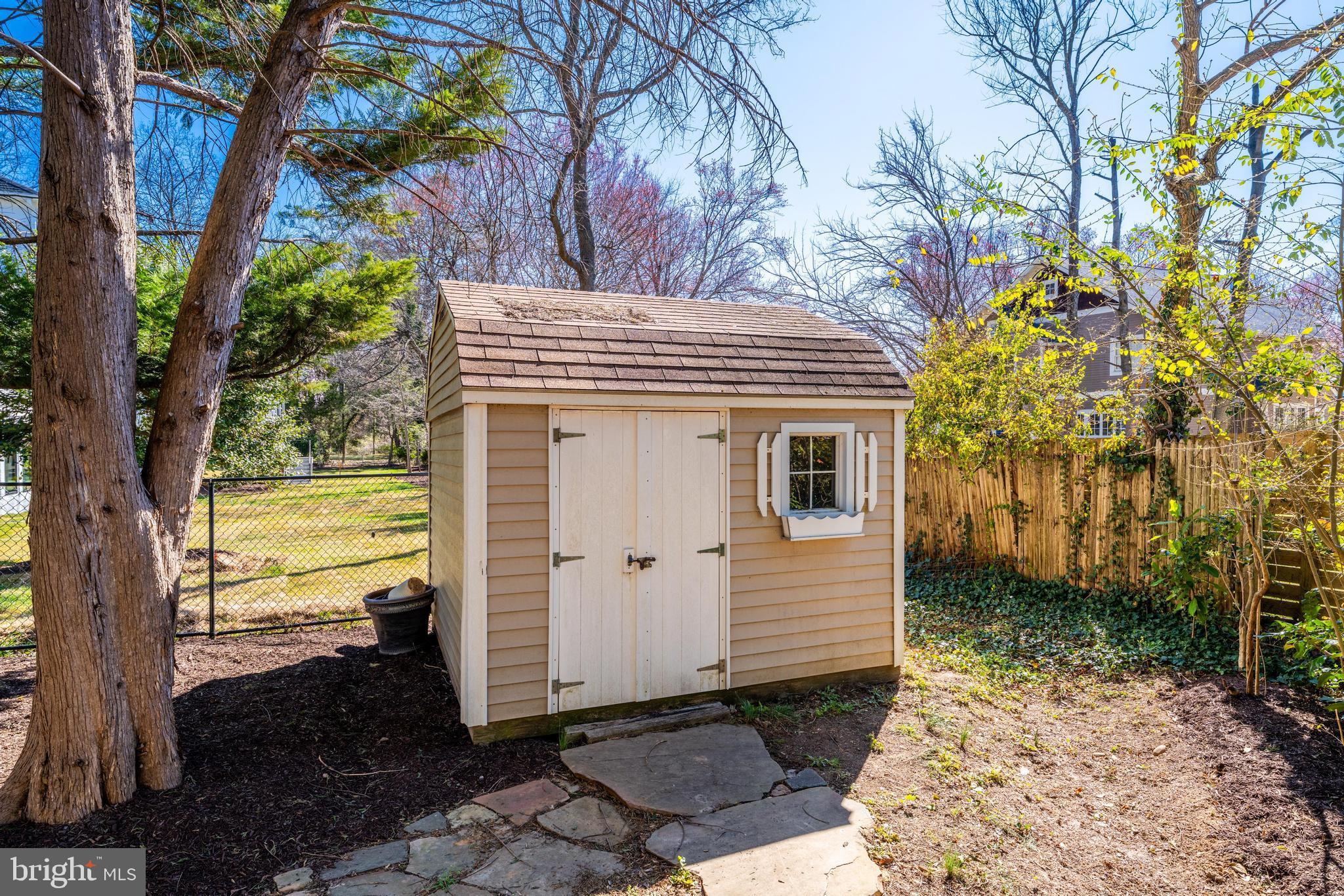 BEACON HILL - Residential