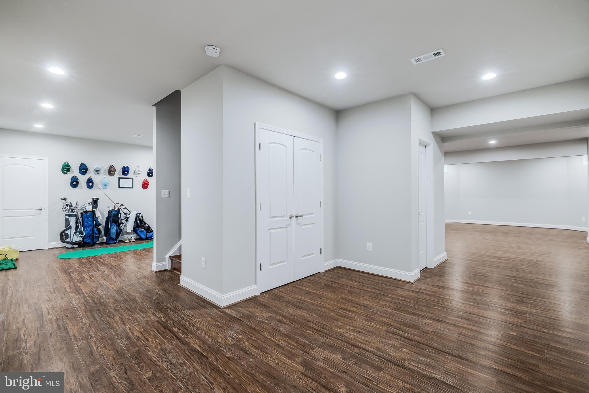 BEACON HILL - Residential