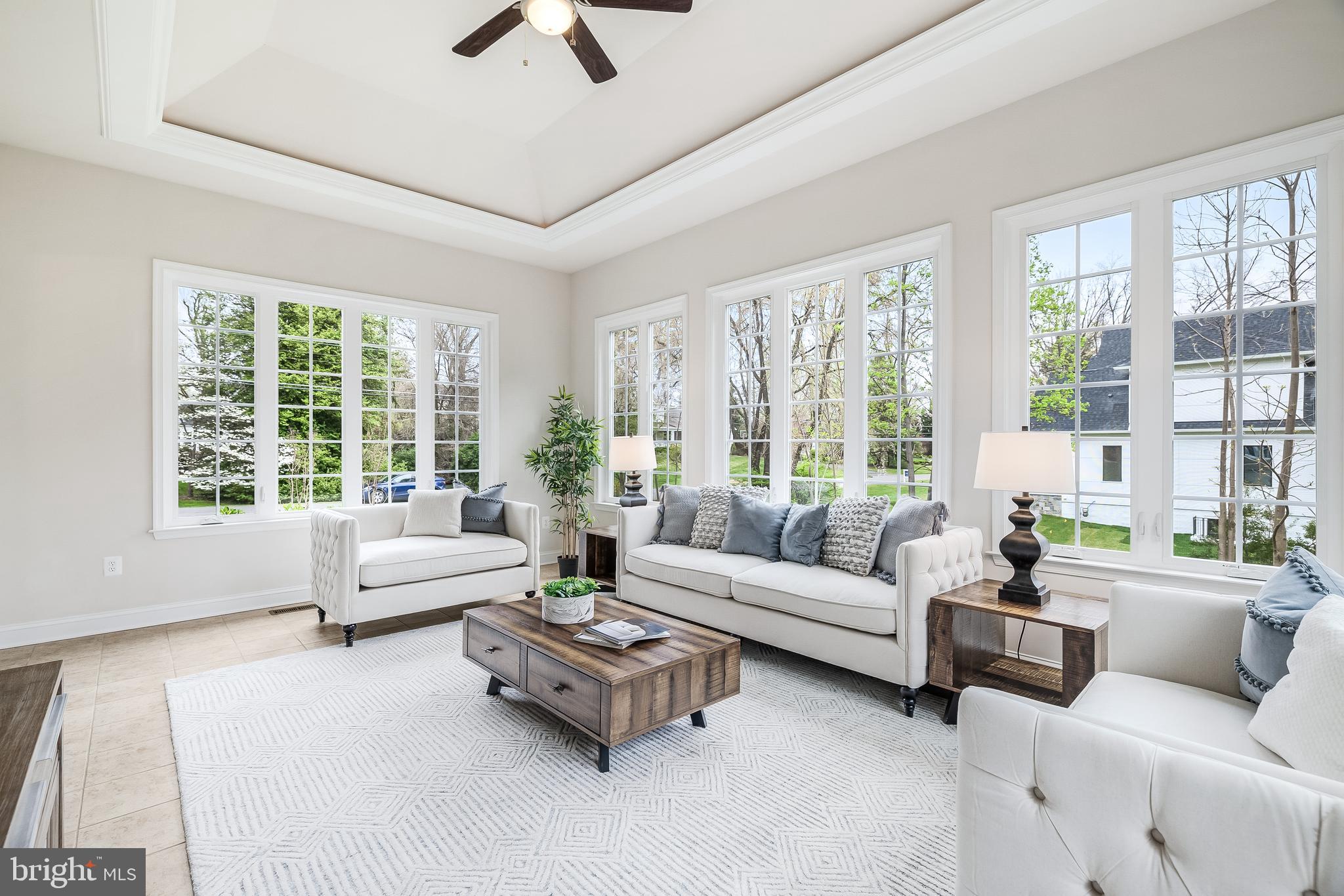 BEACON HILL - Residential