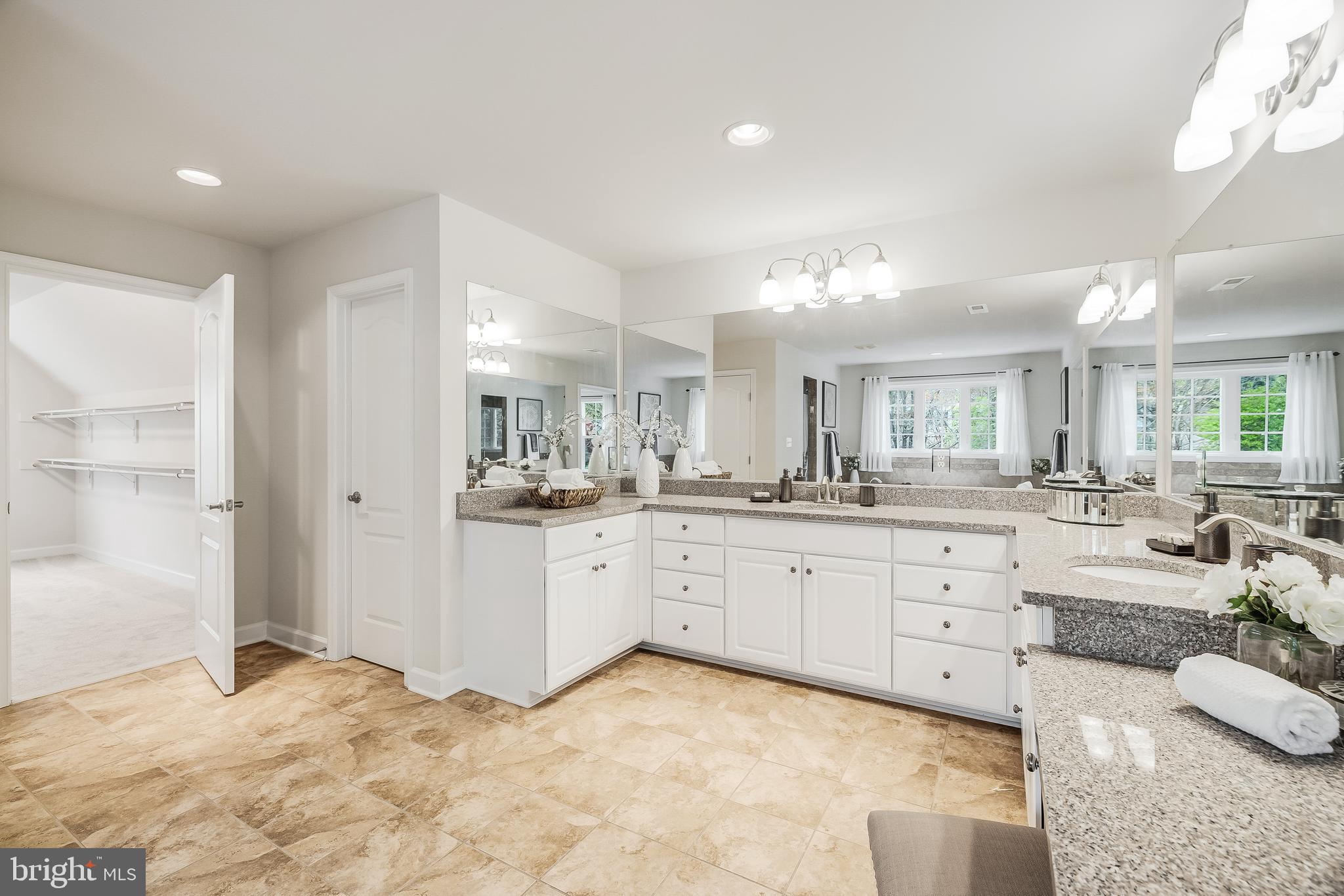 BEACON HILL - Residential