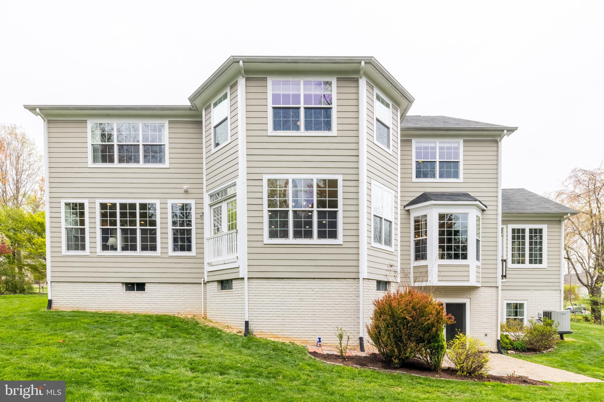 BEACON HILL - Residential