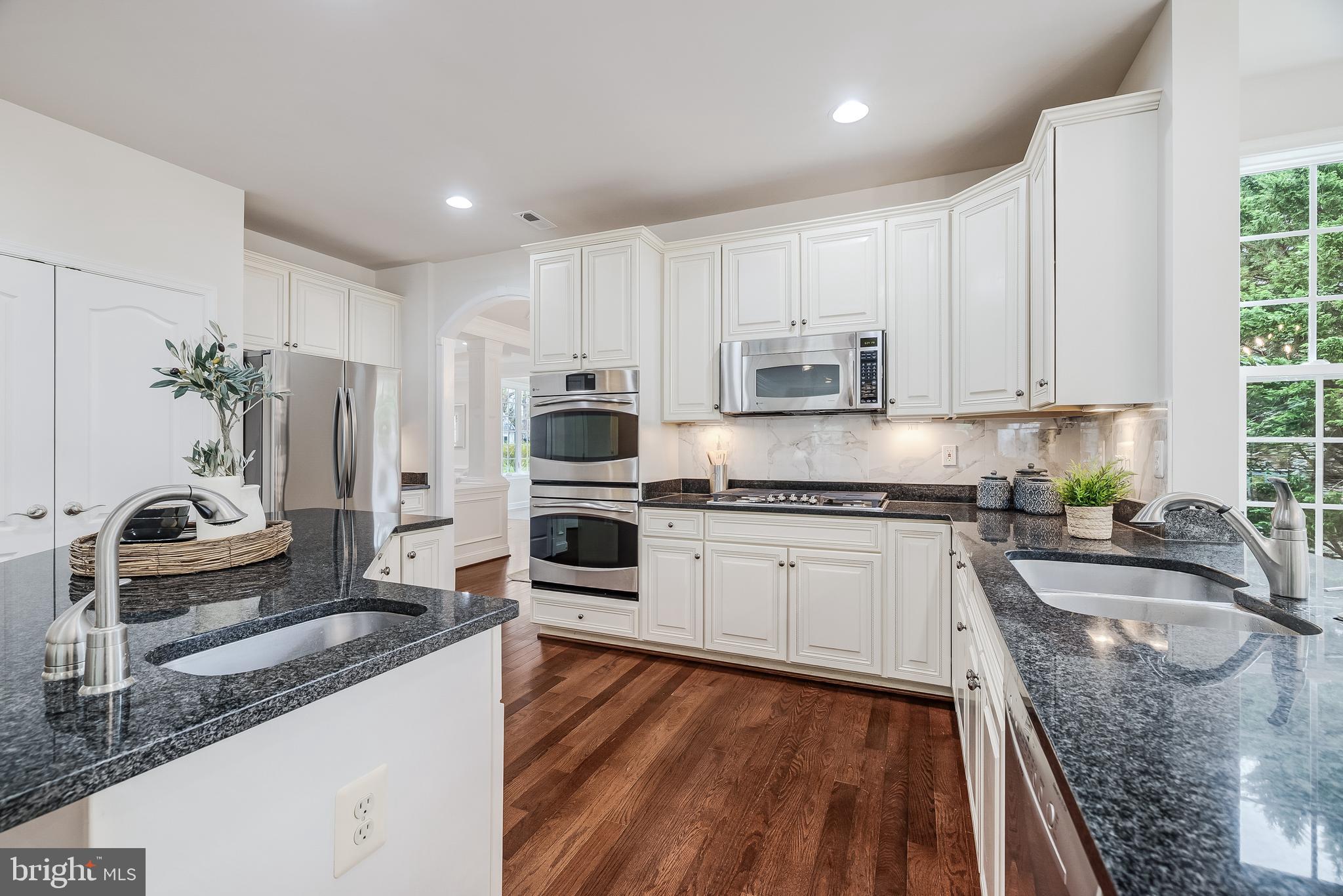 BEACON HILL - Residential