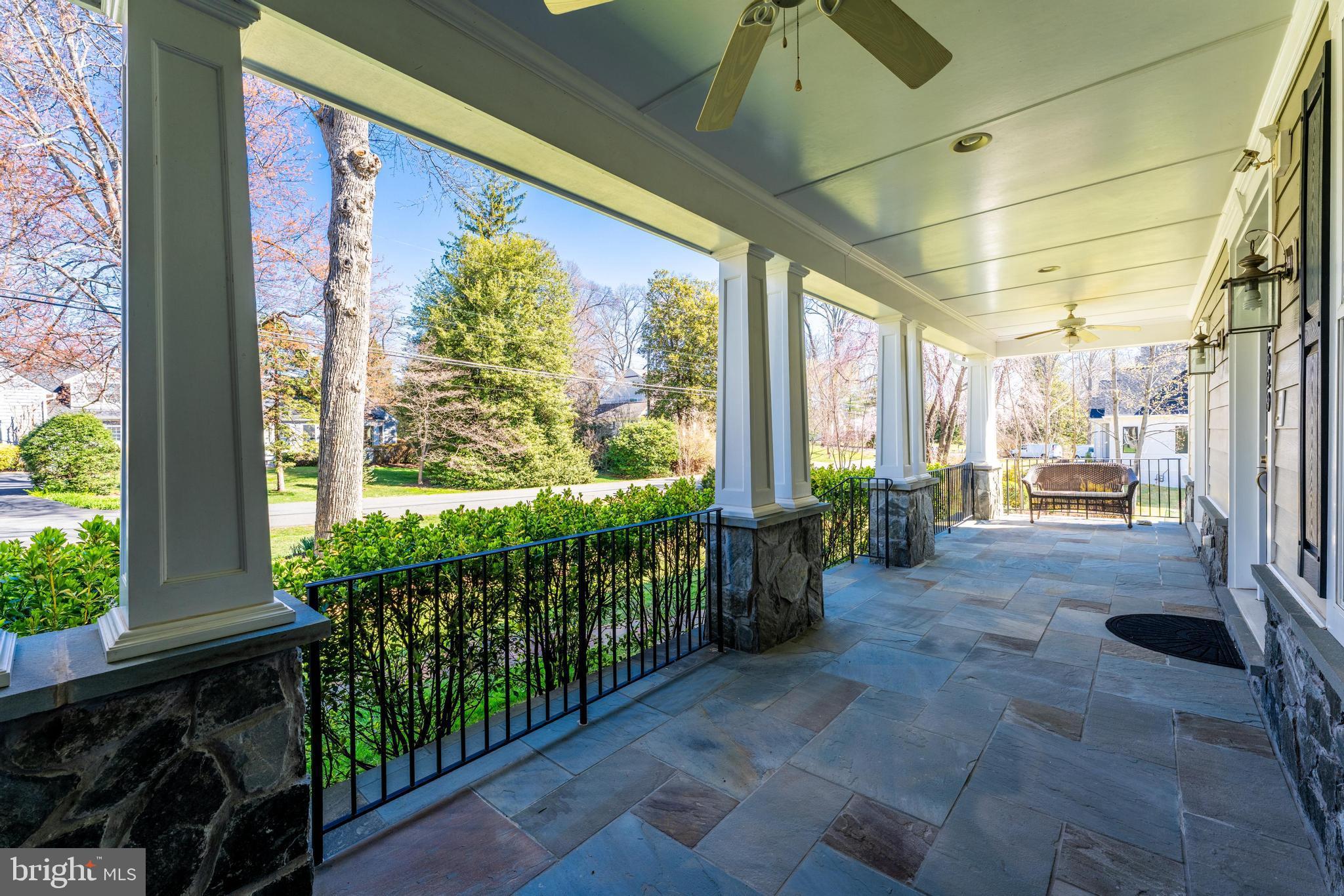 BEACON HILL - Residential